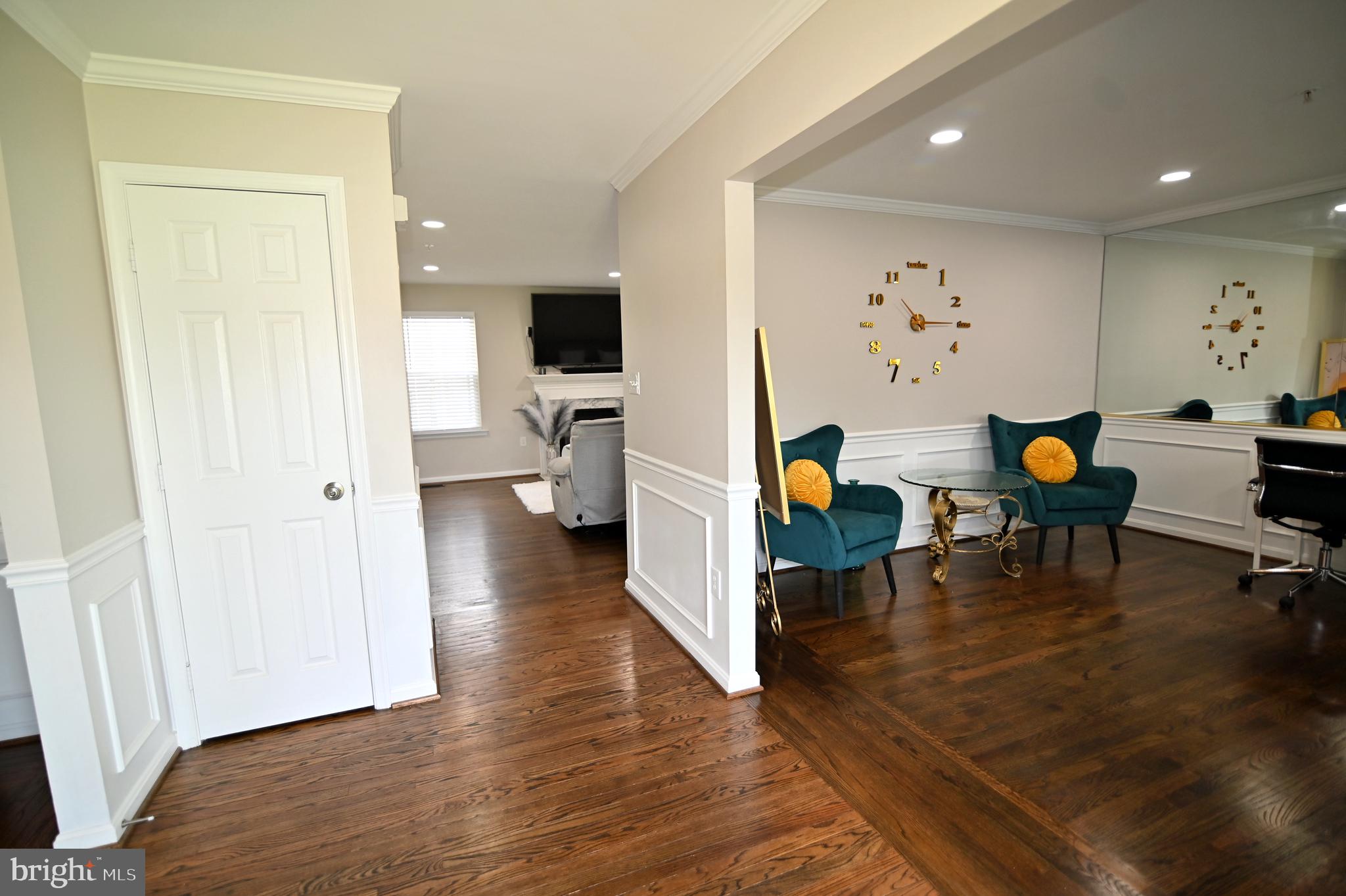 6009 SELLNER LANE