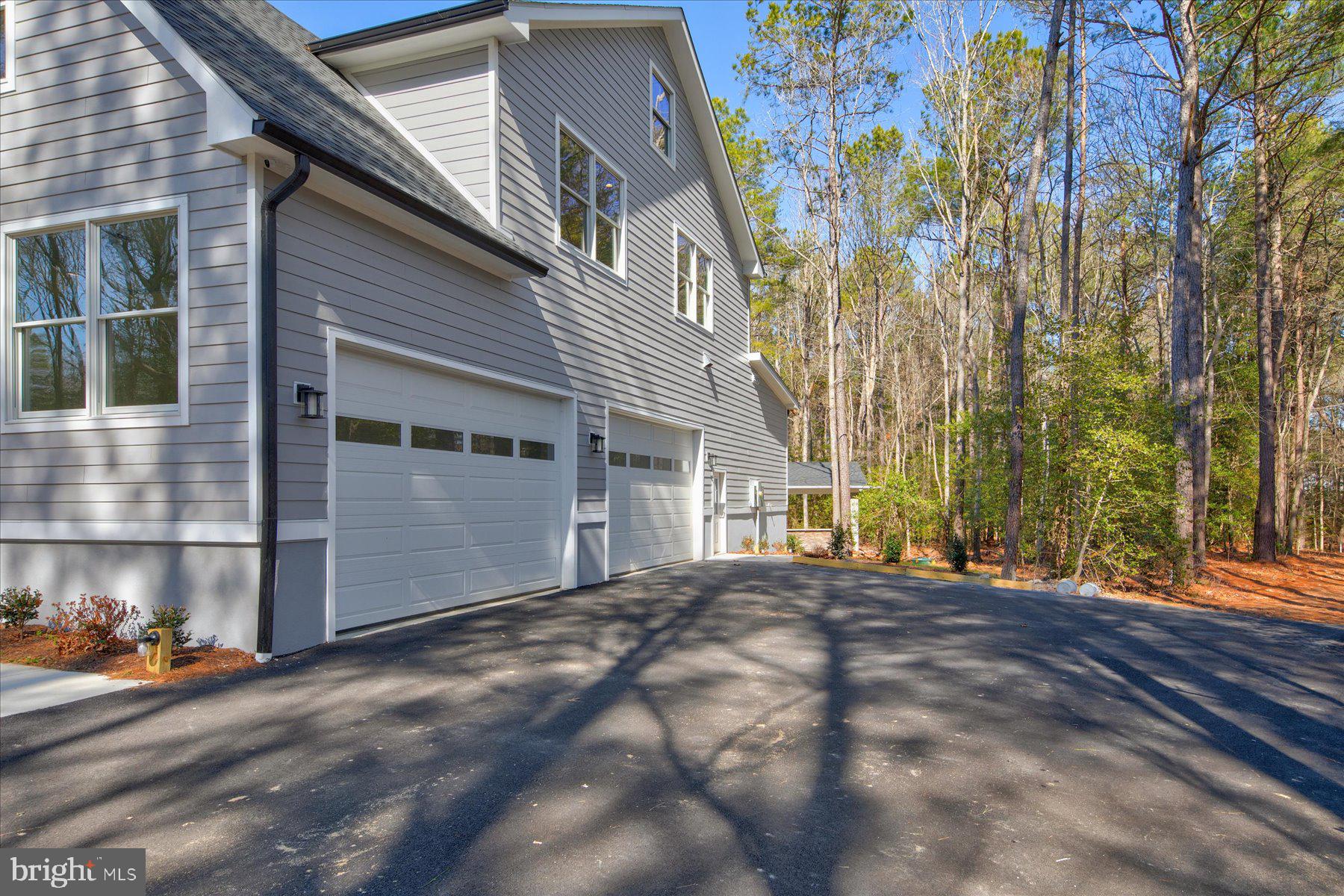 30425 HOLLYMOUNT ROAD