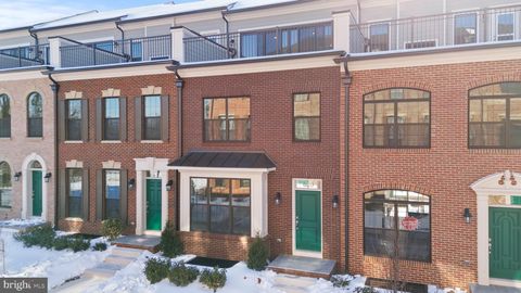  NATIONAL HARBOR MD 20745