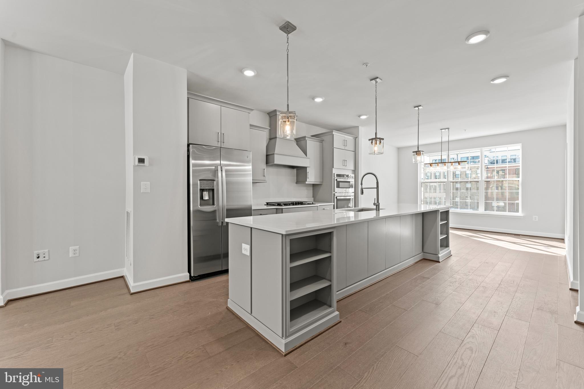 POTOMAC OVERLOOK - Residential