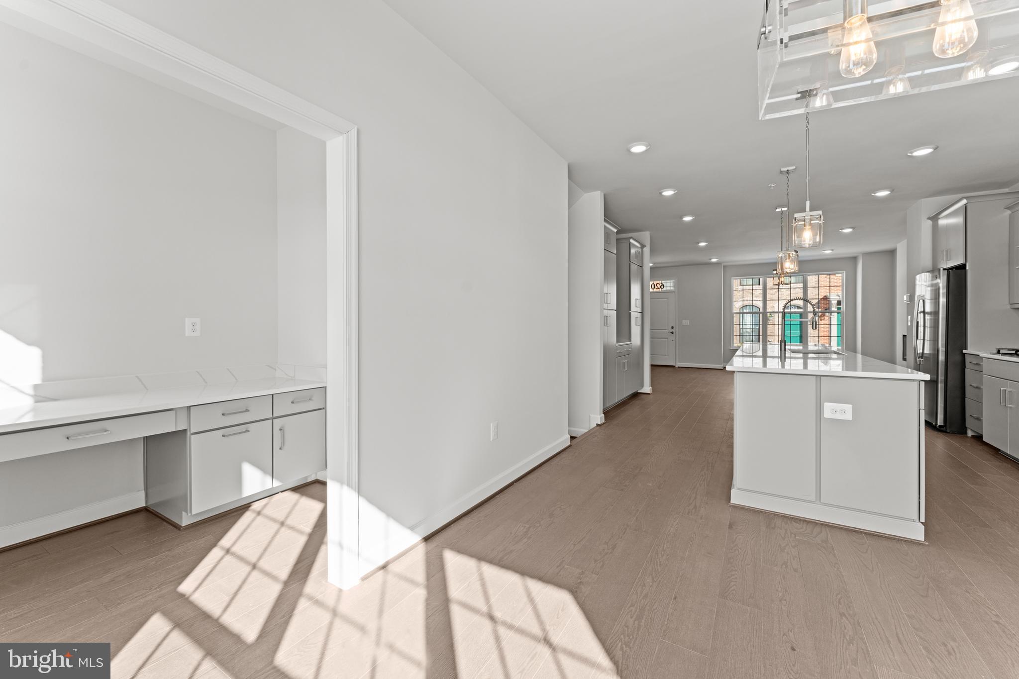 POTOMAC OVERLOOK - Residential