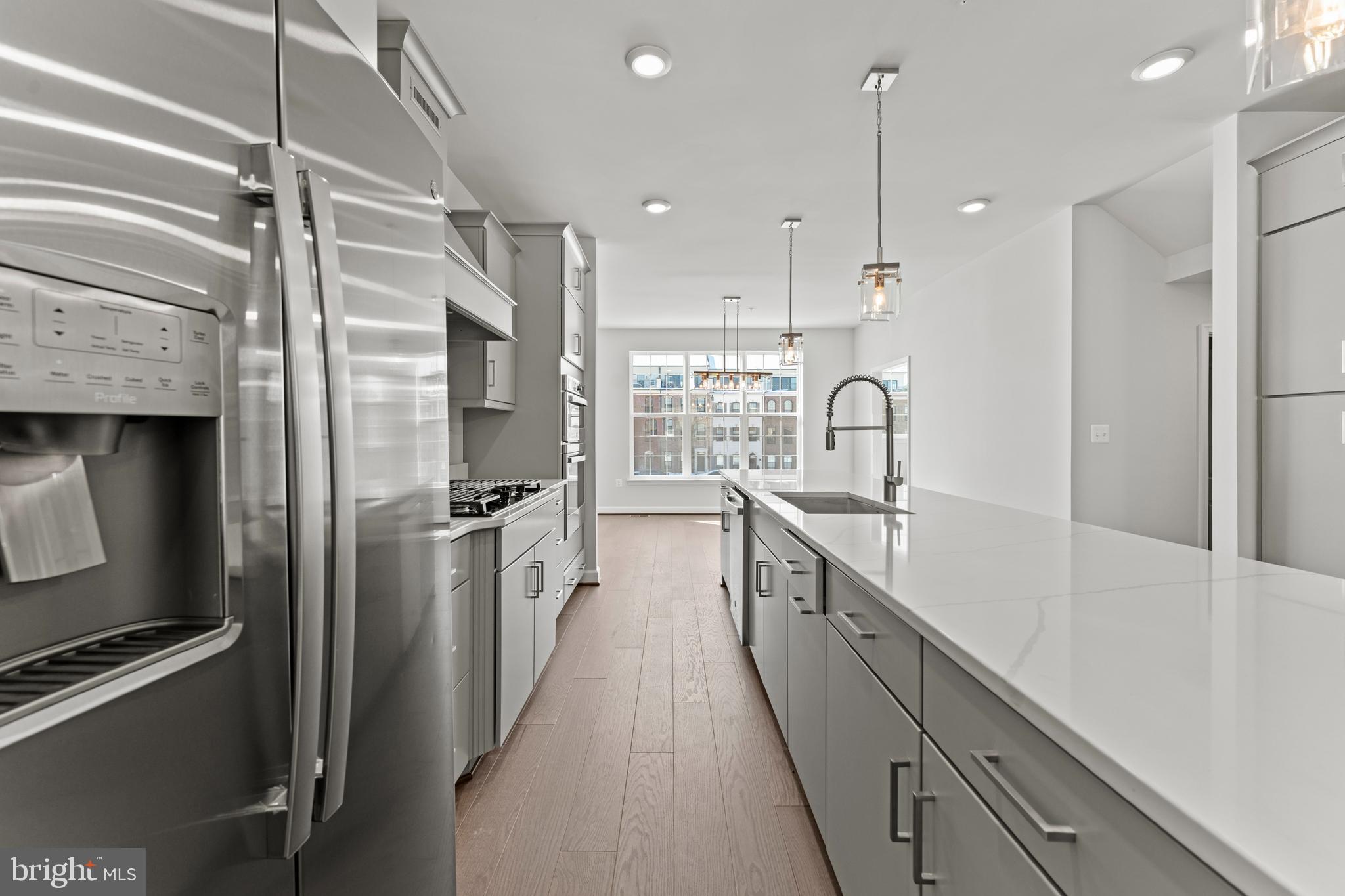 POTOMAC OVERLOOK - Residential