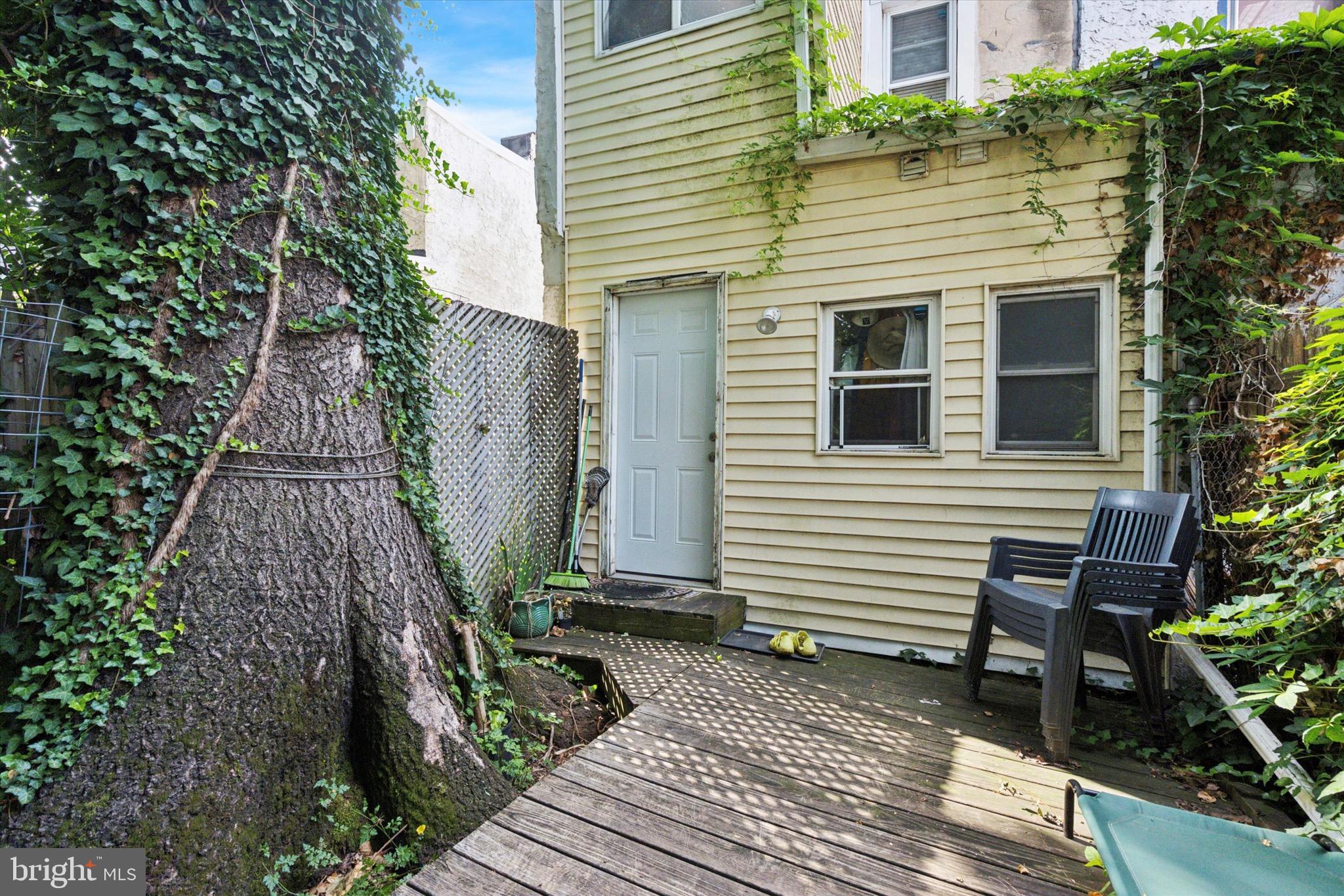 MANTUA - Residential