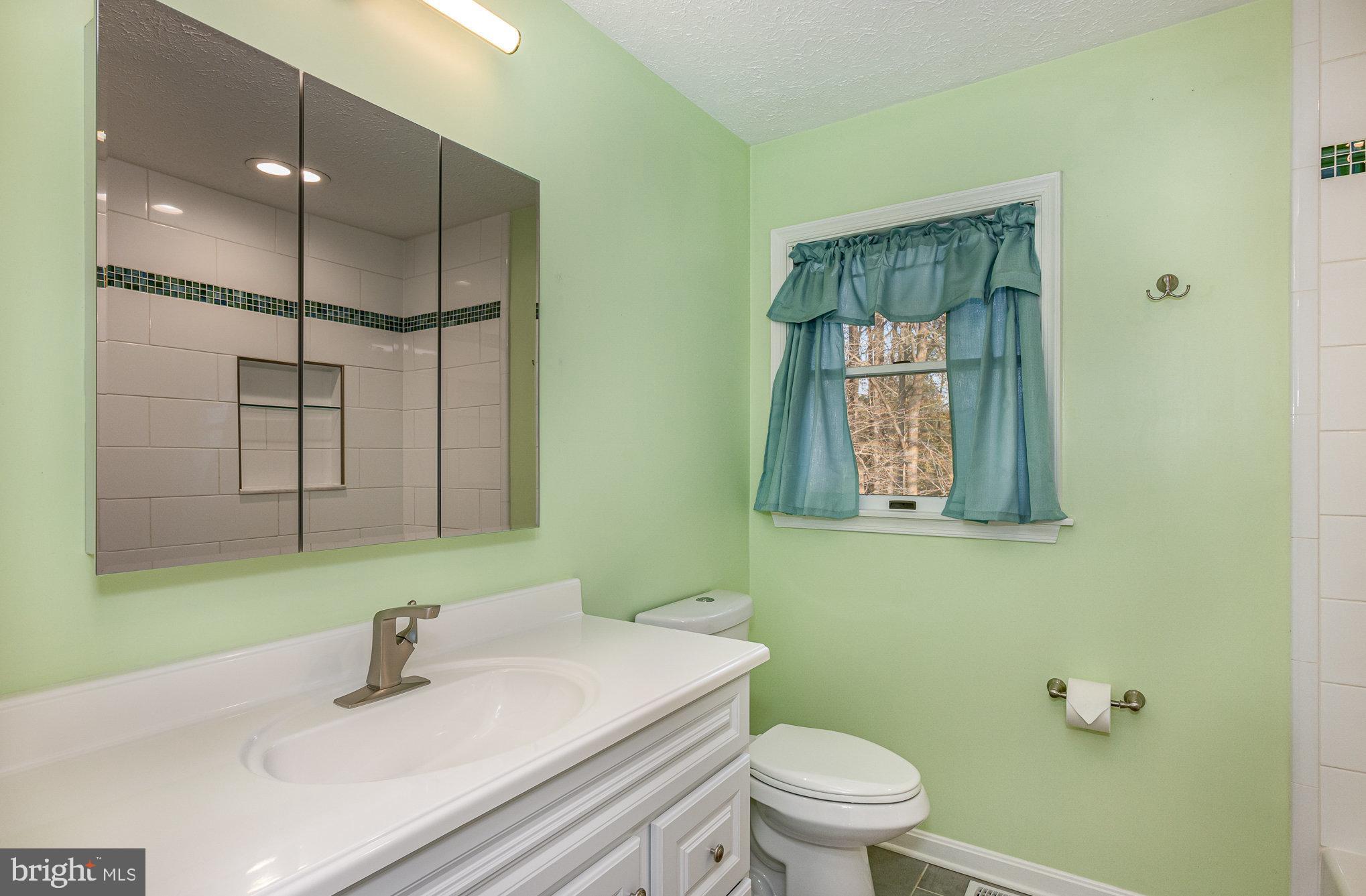 HUNTERS RUN - Residential