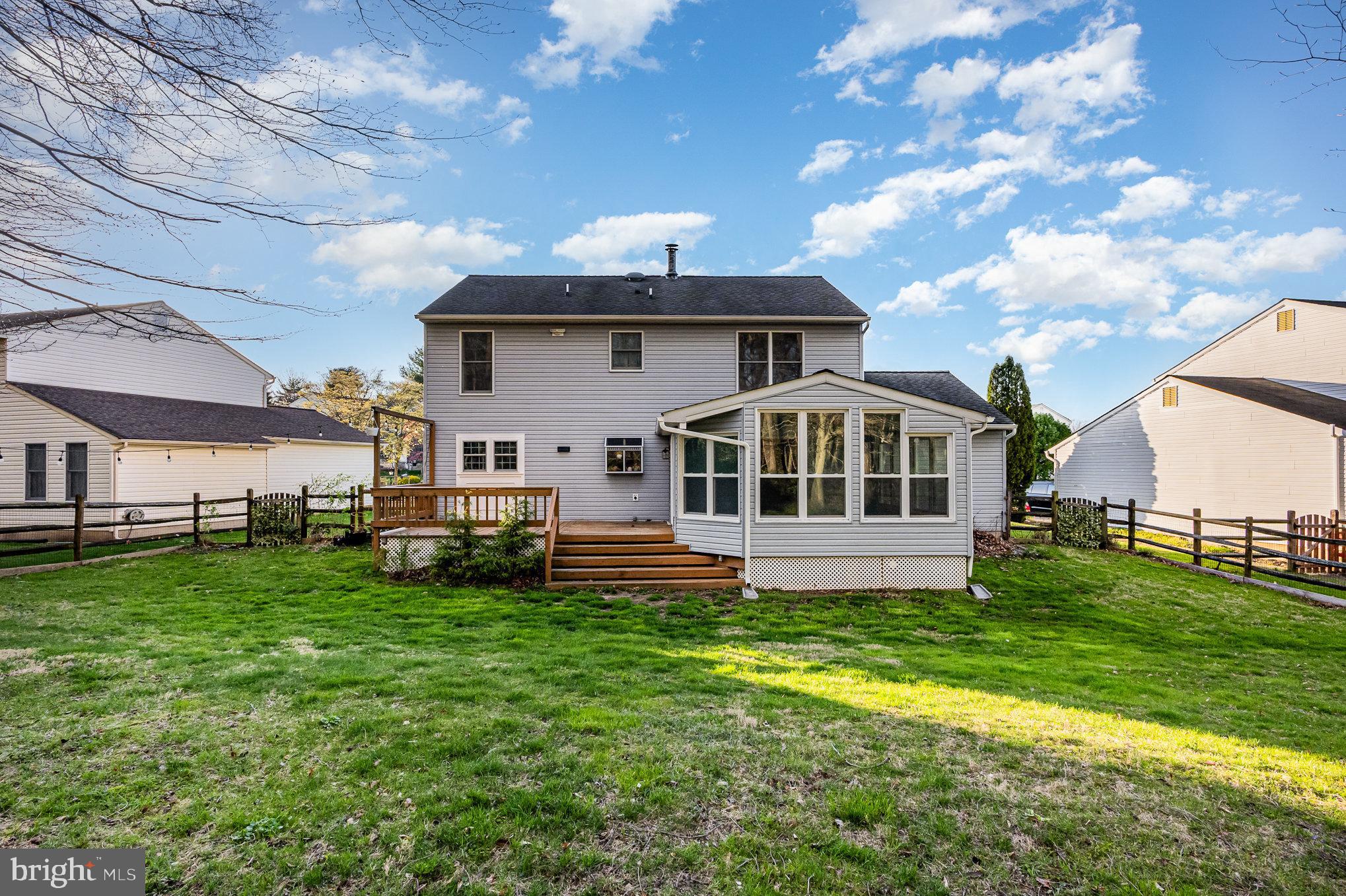 HUNTERS RUN - Residential