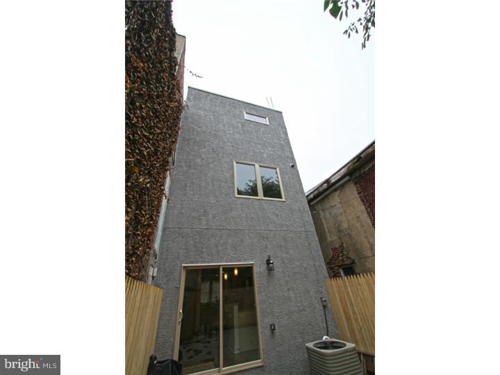 BELLA VISTA - Residential