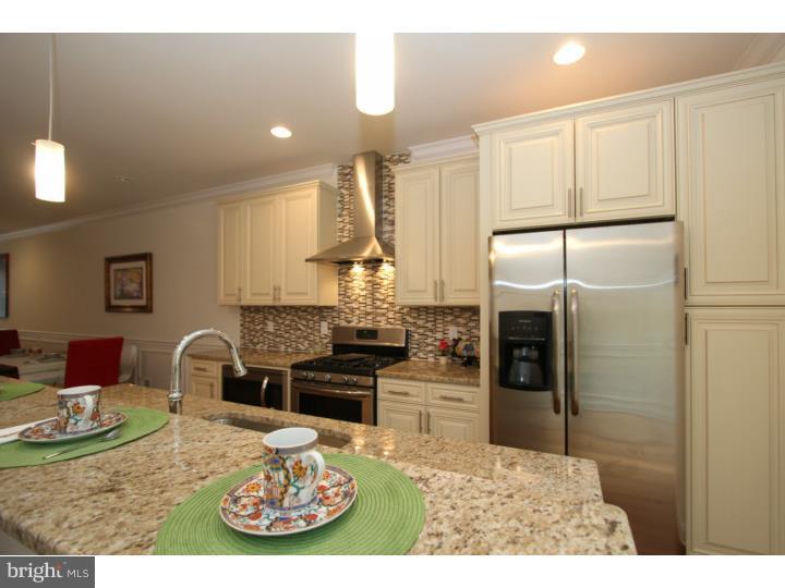 BELLA VISTA - Residential