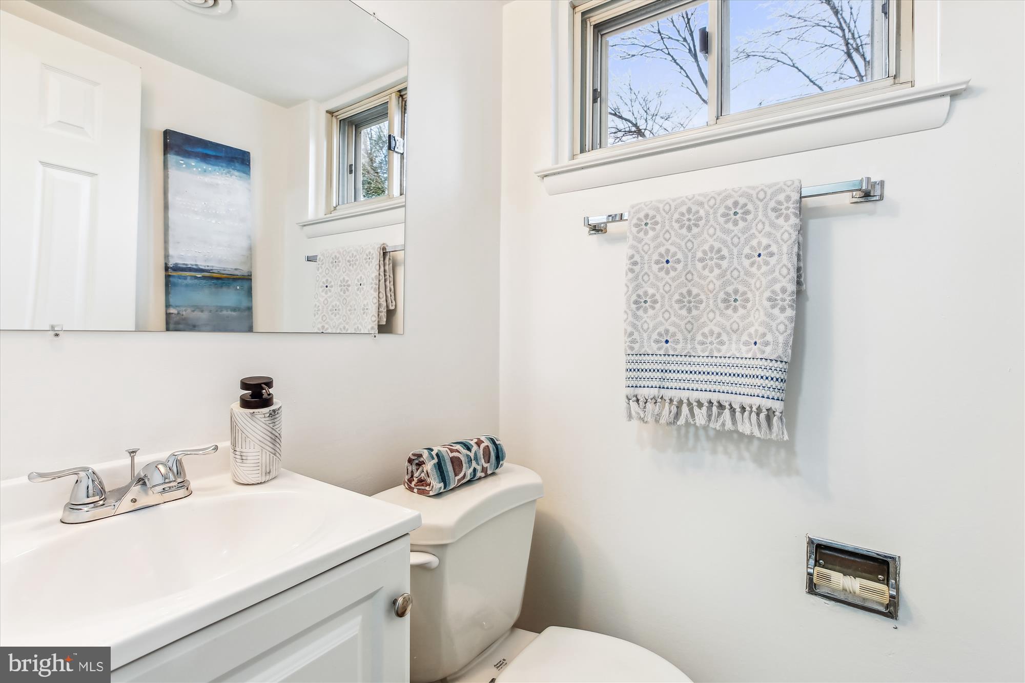 KEMP MILL ESTATES - Residential