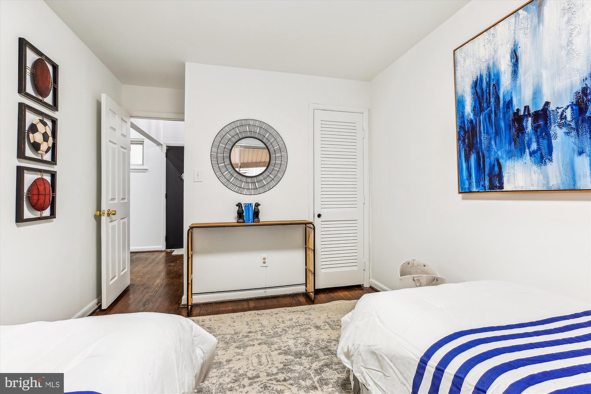 KEMP MILL ESTATES - Residential