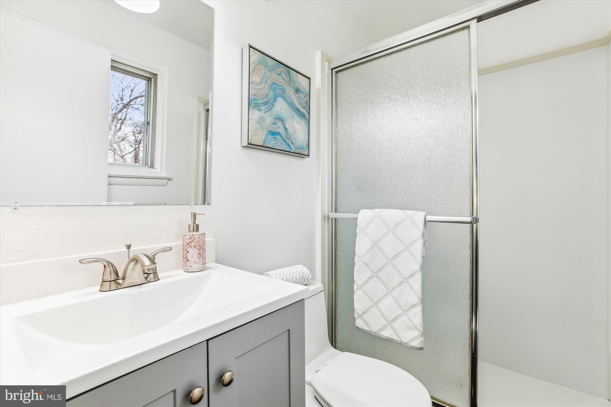 KEMP MILL ESTATES - Residential