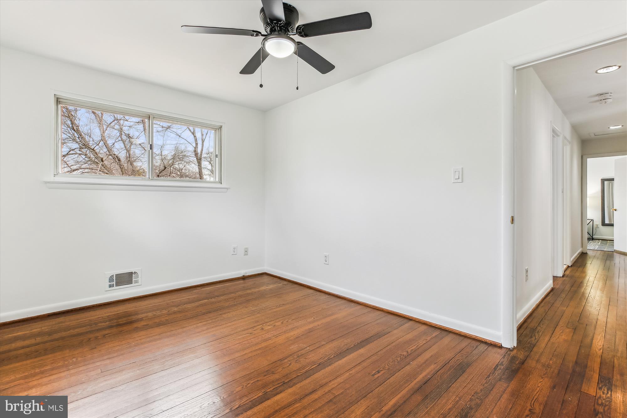 KEMP MILL ESTATES - Residential