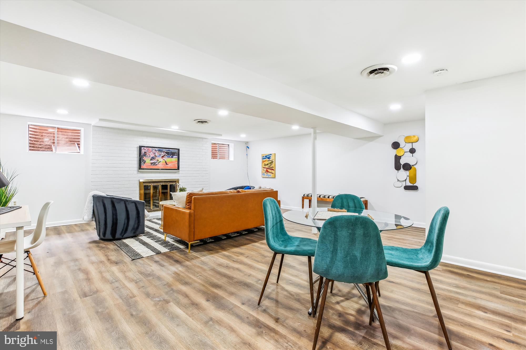 KEMP MILL ESTATES - Residential