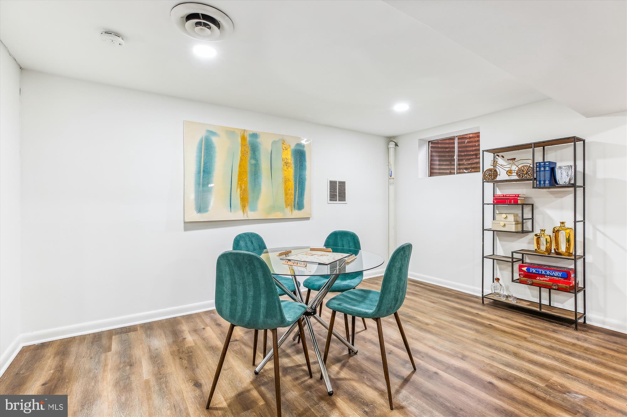 KEMP MILL ESTATES - Residential