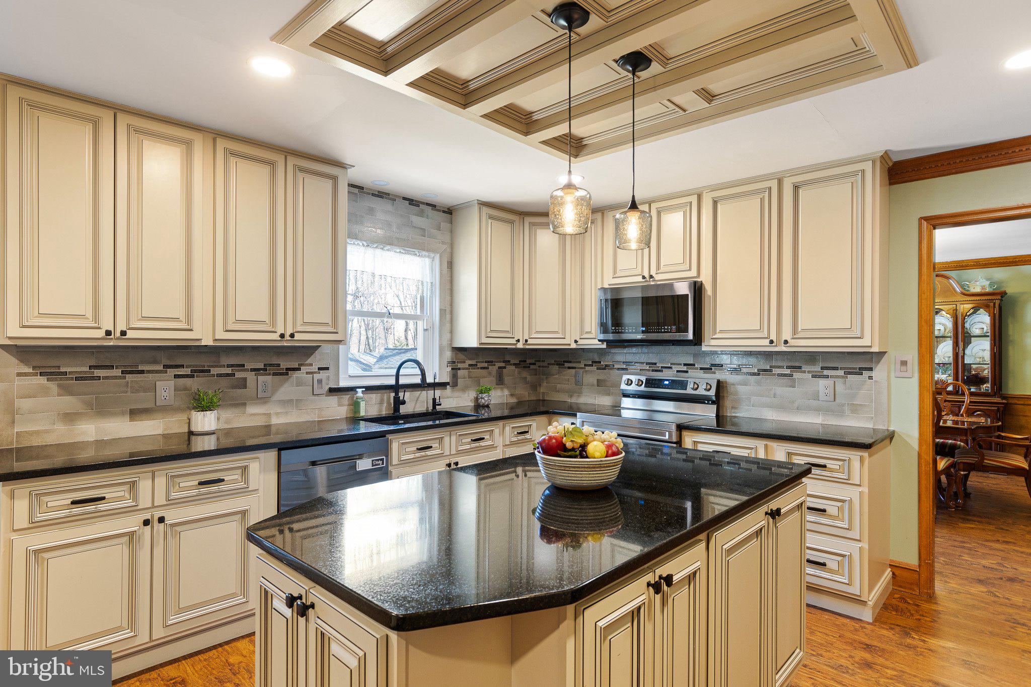 73 BRISTLE CONE DRIVE