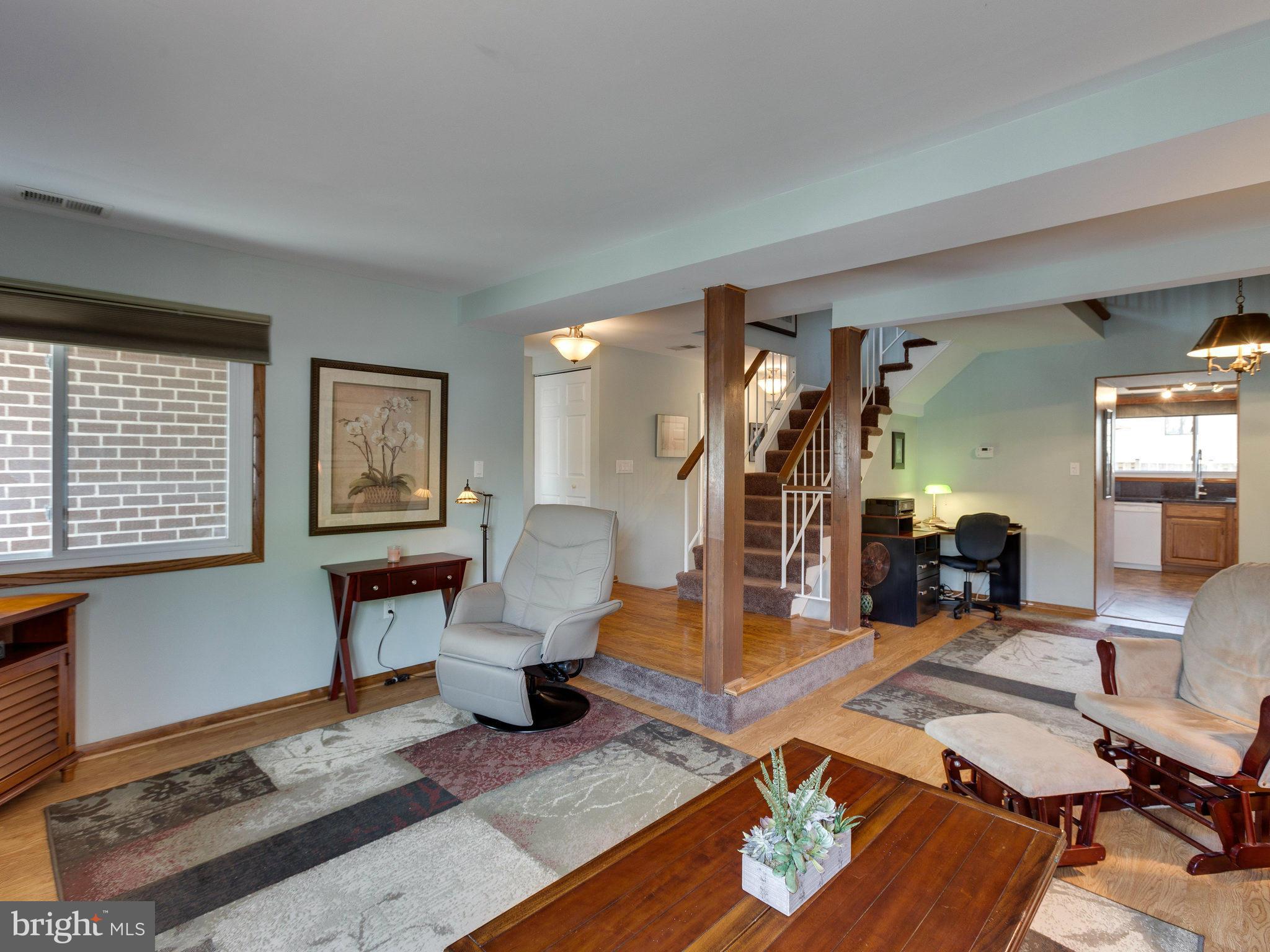 REFLECTION LAKE - Residential