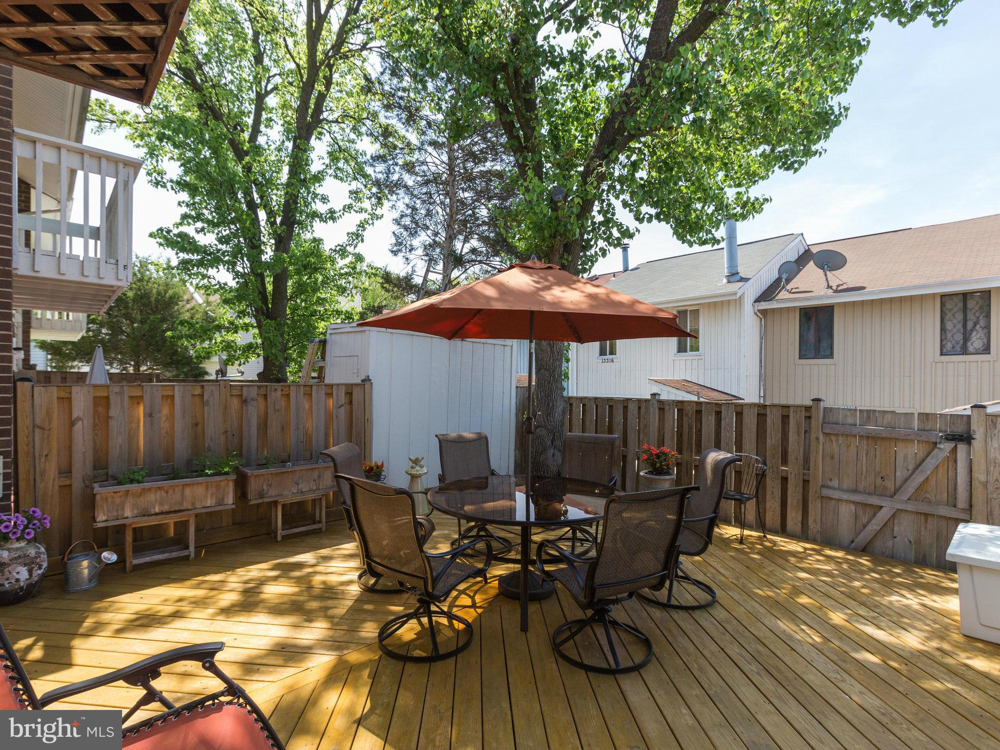 REFLECTION LAKE - Residential