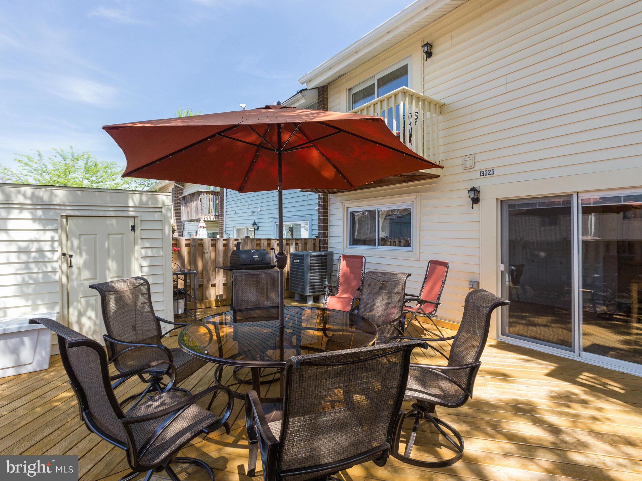 REFLECTION LAKE - Residential