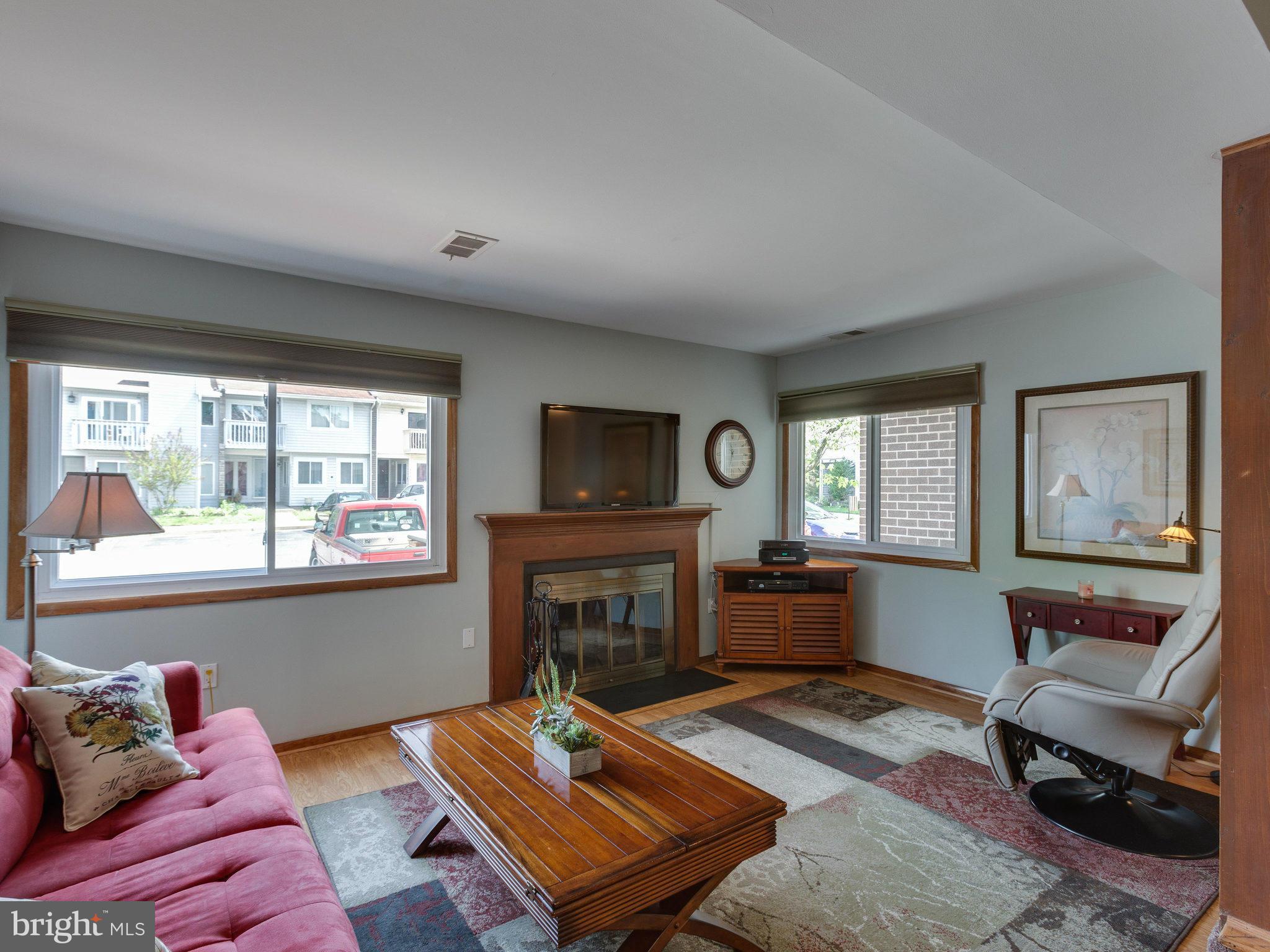 REFLECTION LAKE - Residential