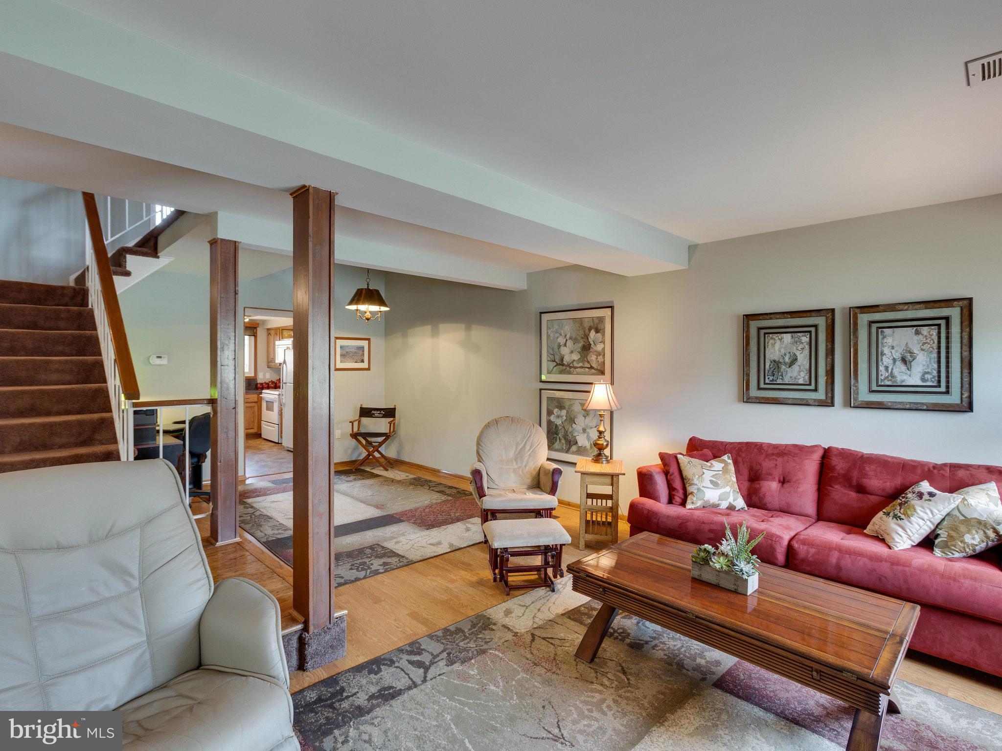 REFLECTION LAKE - Residential