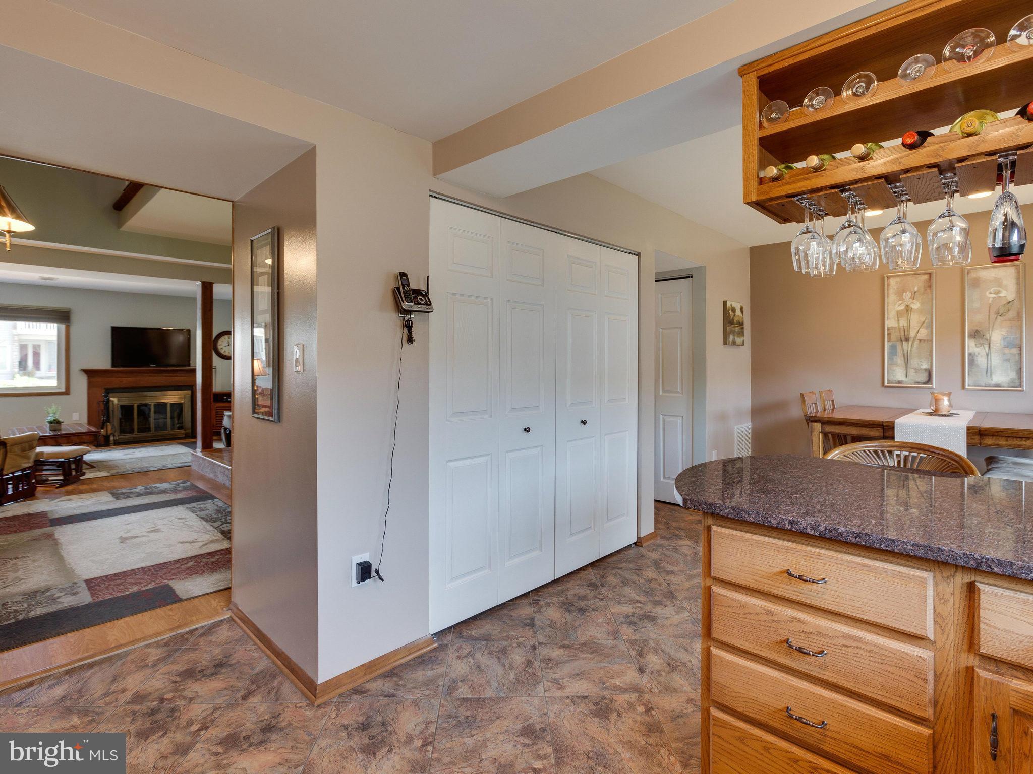 REFLECTION LAKE - Residential