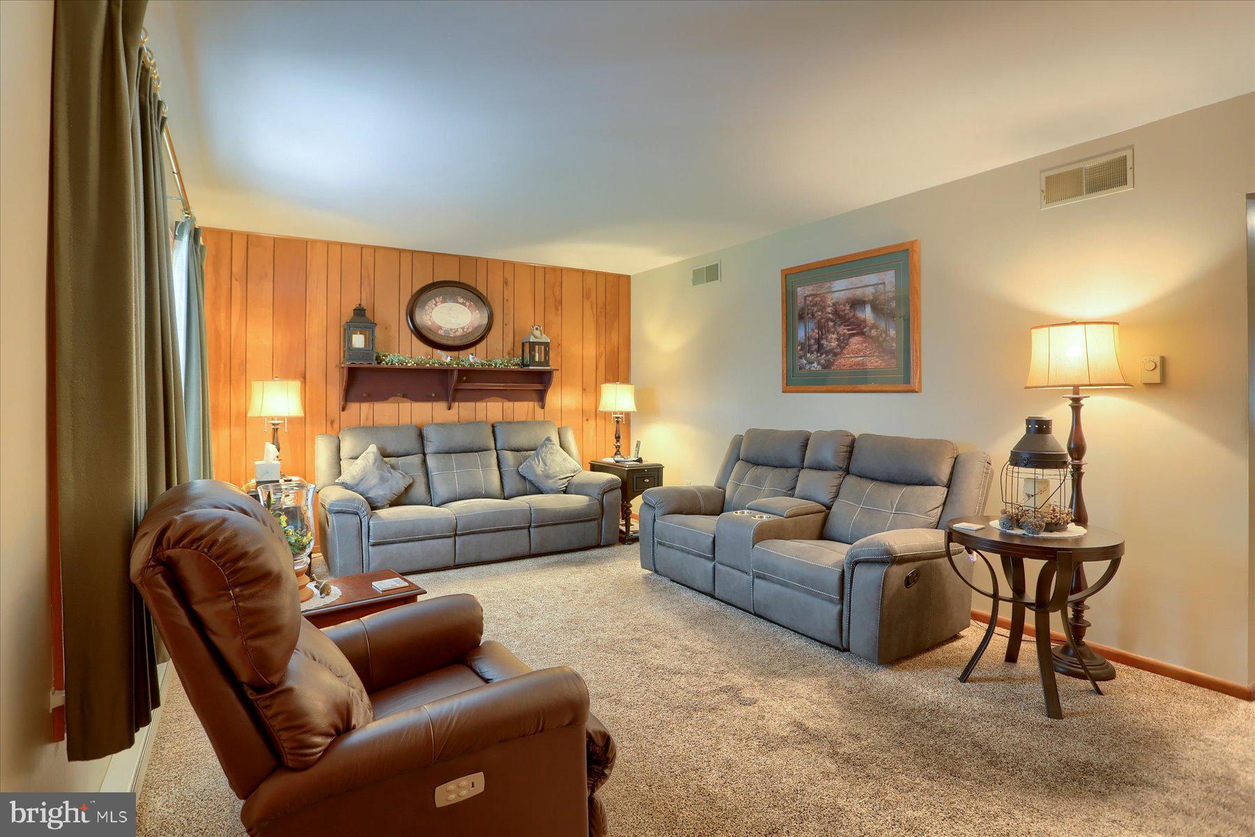 ALLENBERRY HILLS - Residential