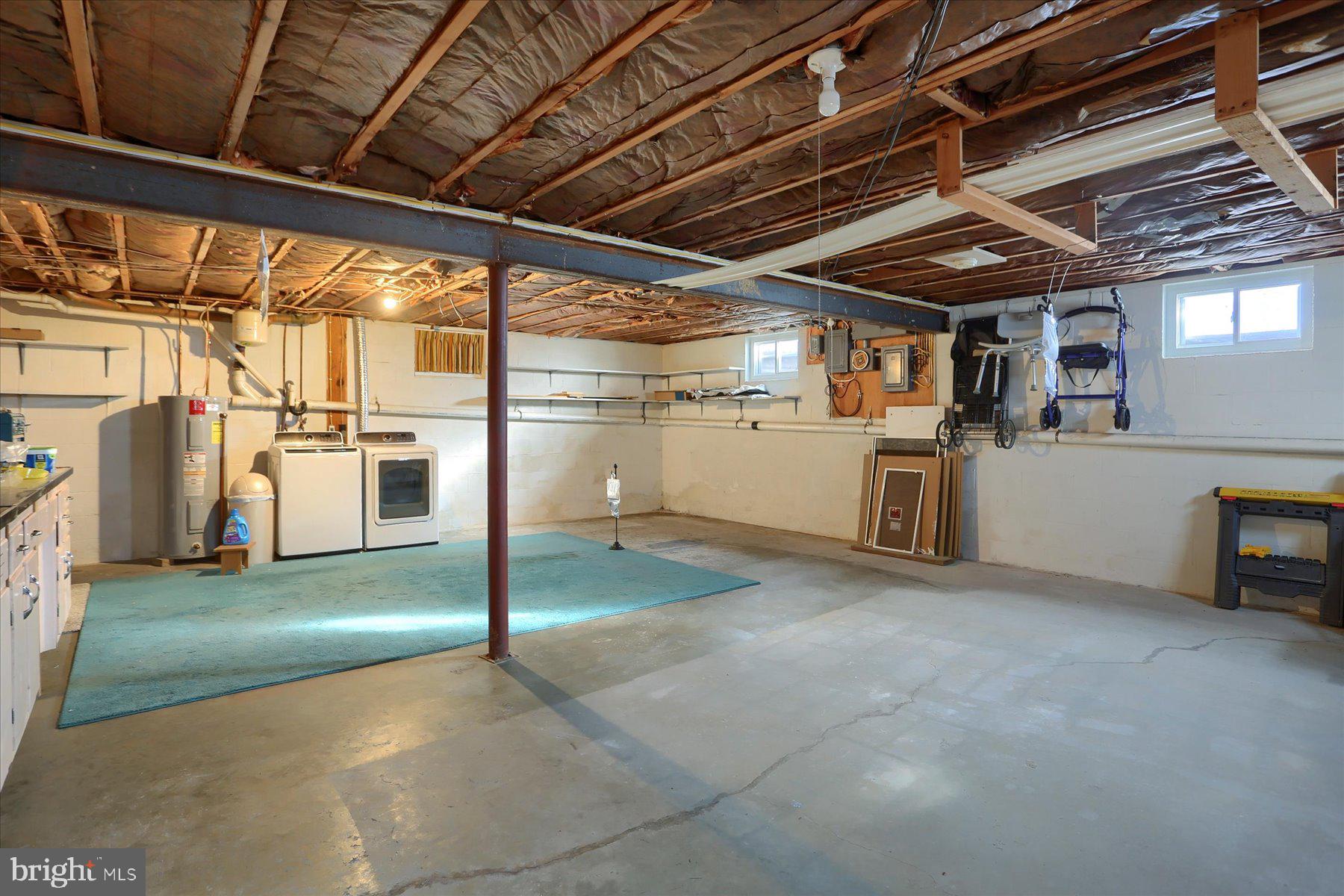 ALLENBERRY HILLS - Residential