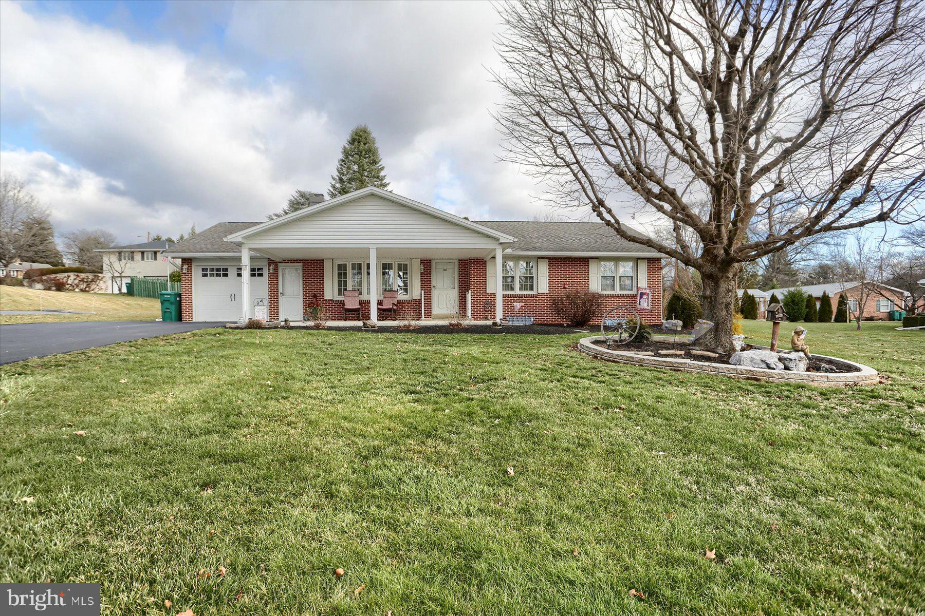 ALLENBERRY HILLS - Residential