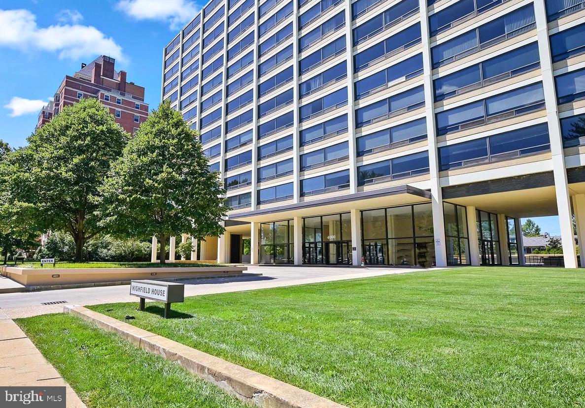 HIGHFIELD HOUSE CONDOMINIUM - Residential