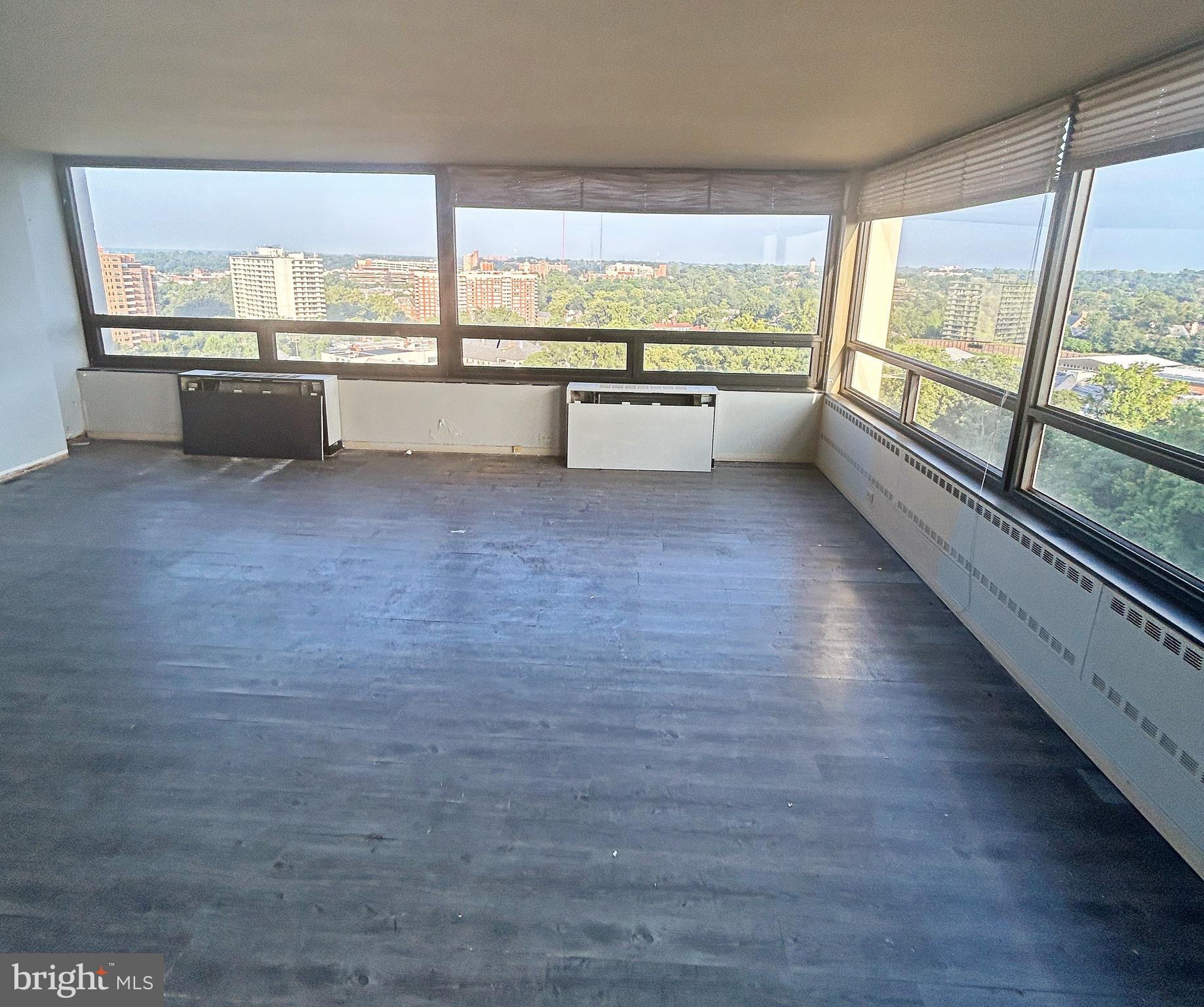 HIGHFIELD HOUSE CONDOMINIUM - Residential