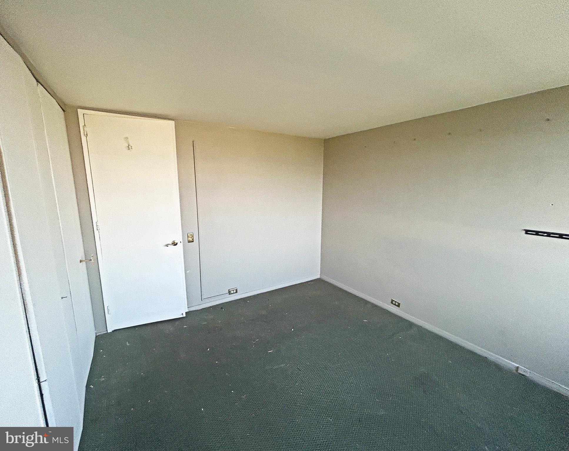 HIGHFIELD HOUSE CONDOMINIUM - Residential