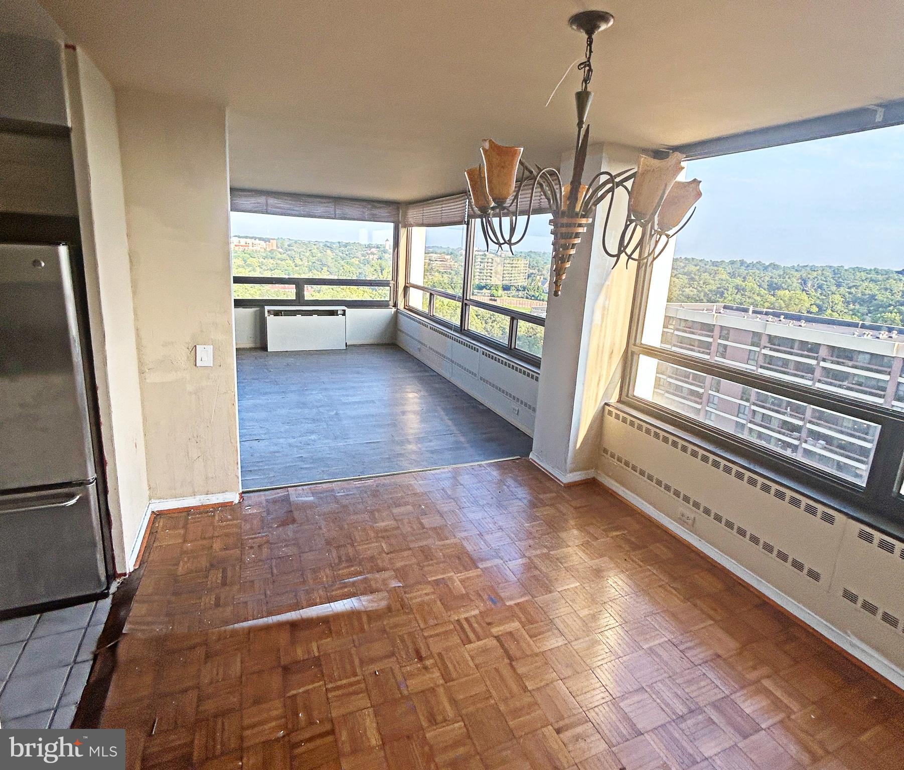 HIGHFIELD HOUSE CONDOMINIUM - Residential