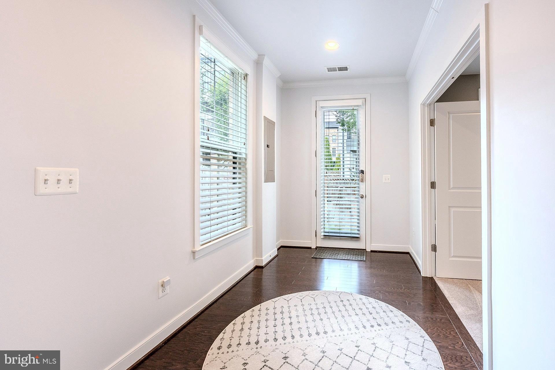 BRAMBLETON TOWN CENTER - Residential