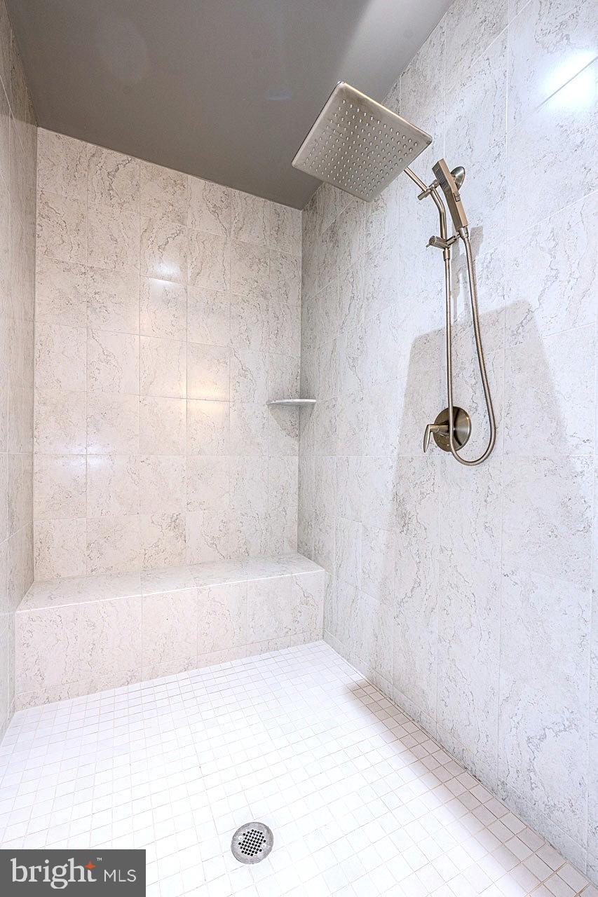 BRAMBLETON TOWN CENTER - Residential