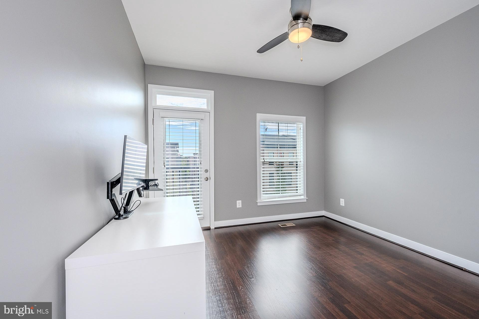 BRAMBLETON TOWN CENTER - Residential