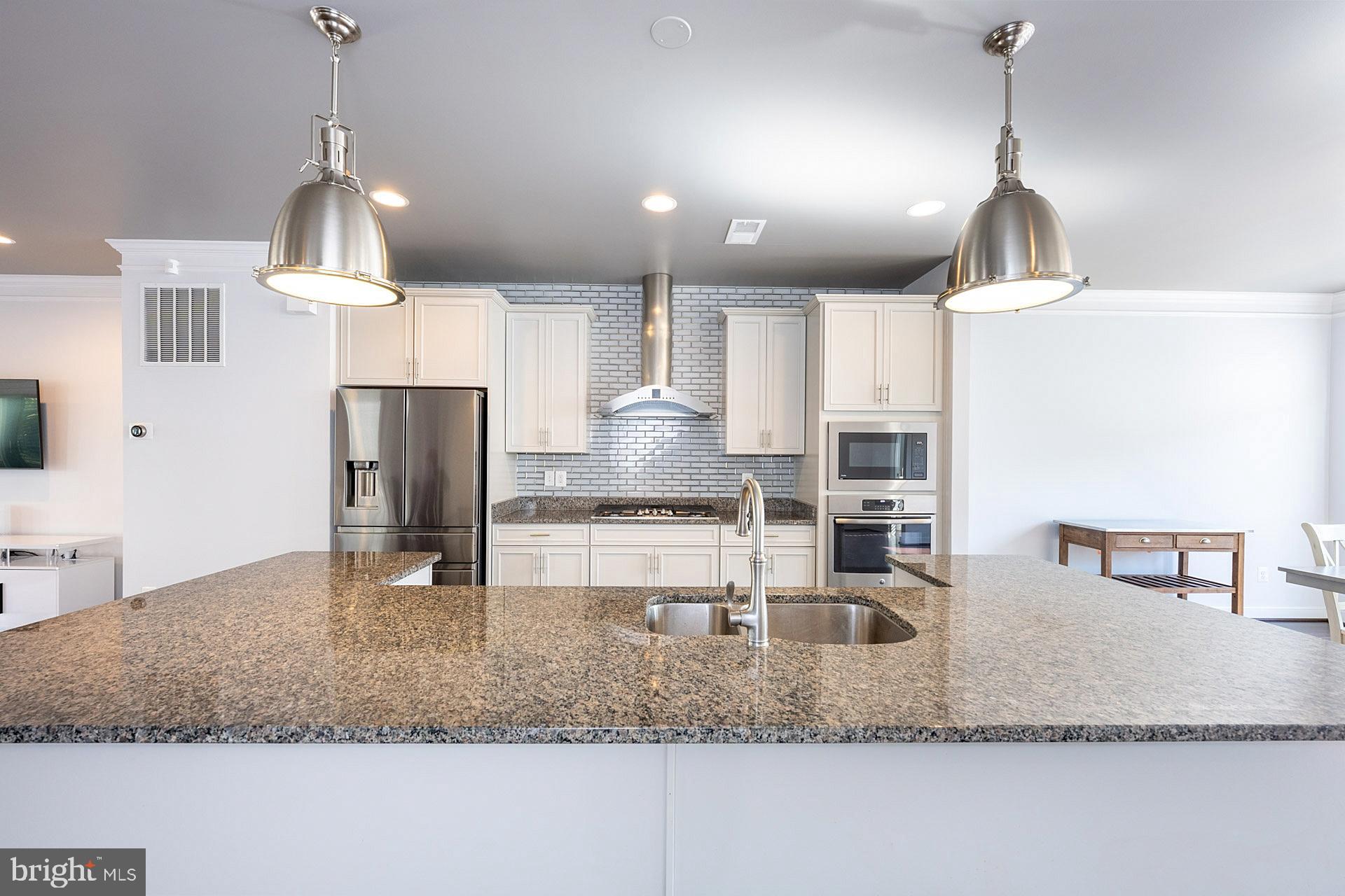 BRAMBLETON TOWN CENTER - Residential