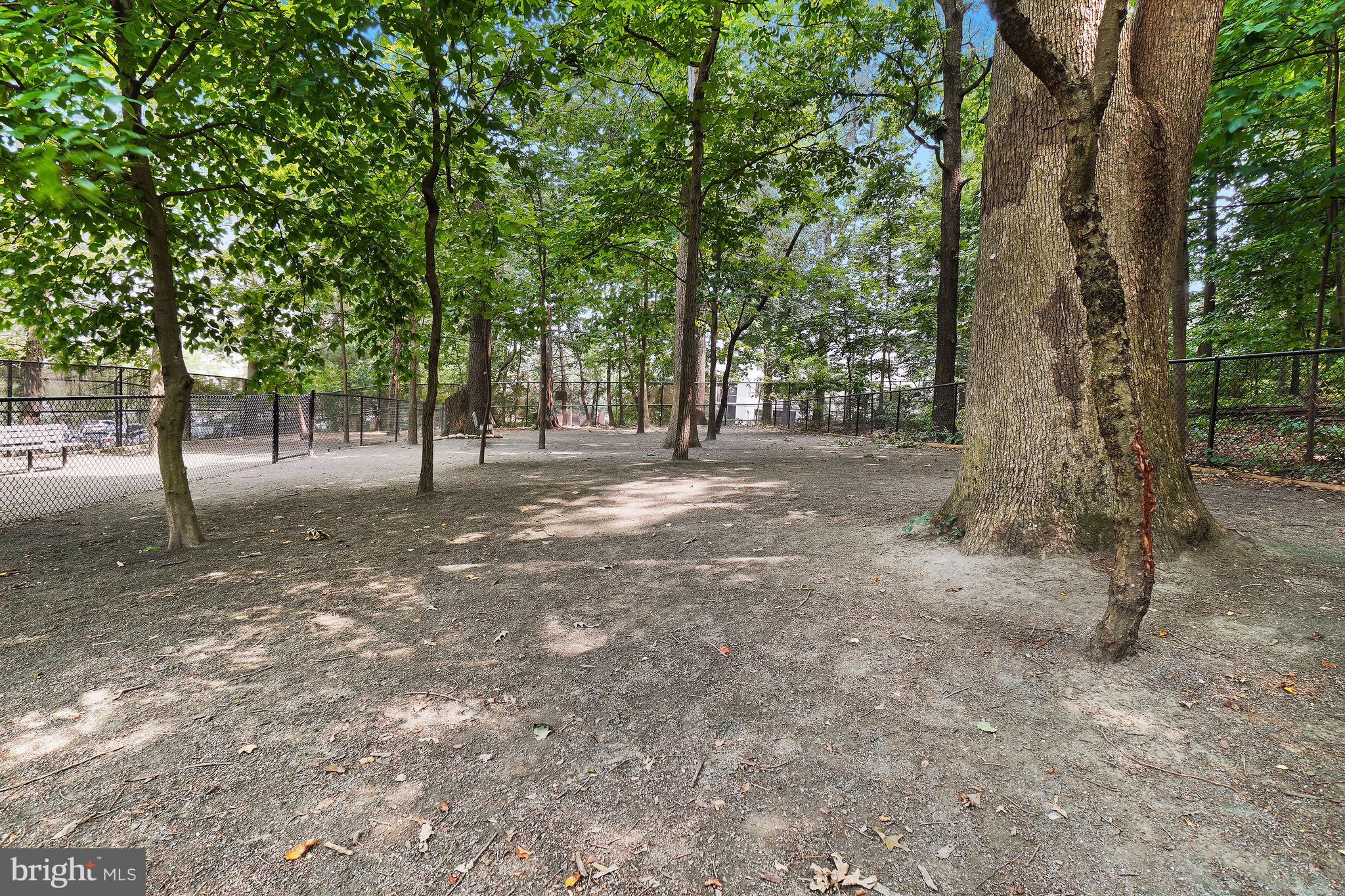 MONTEBELLO - Residential