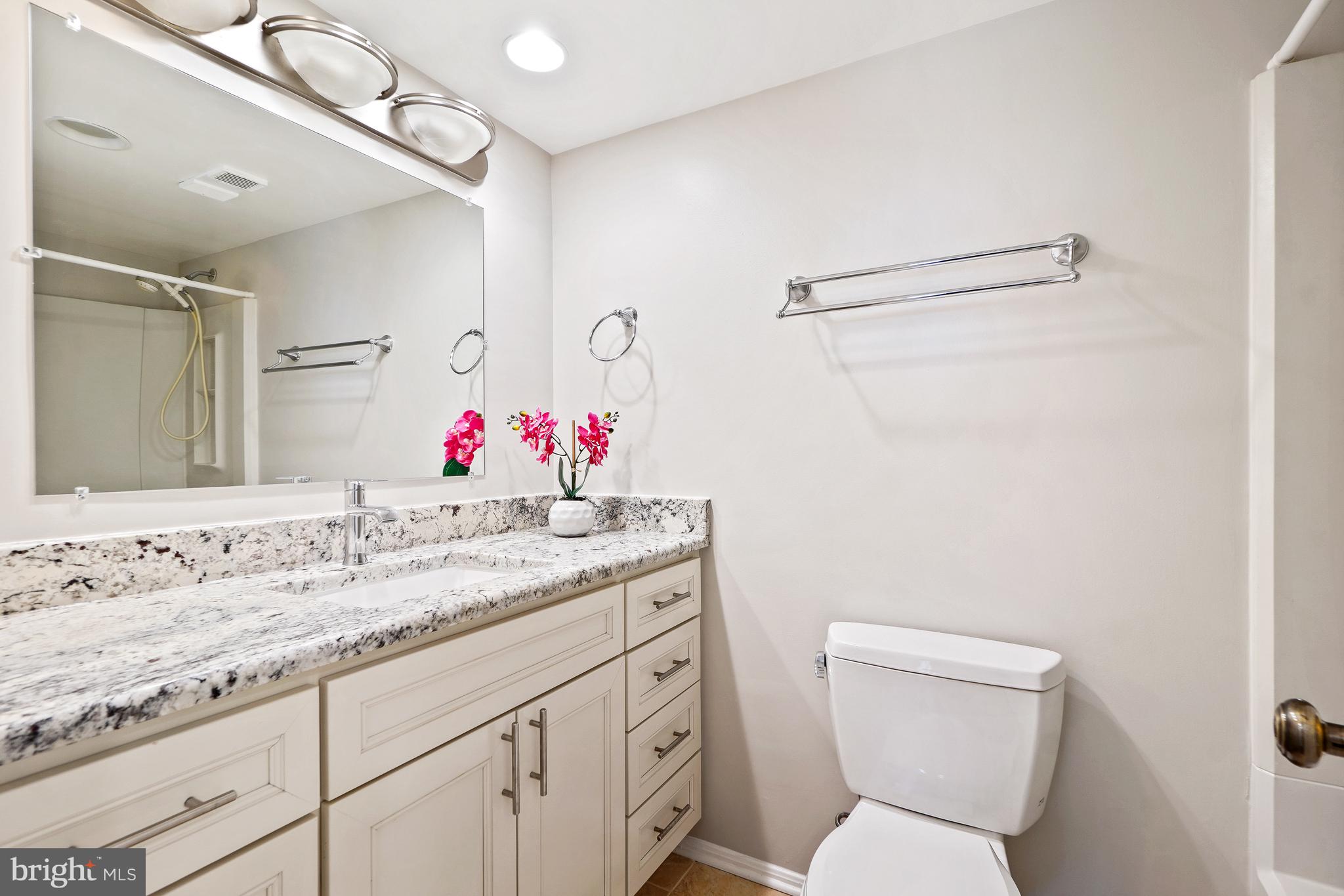 MONTEBELLO - Residential