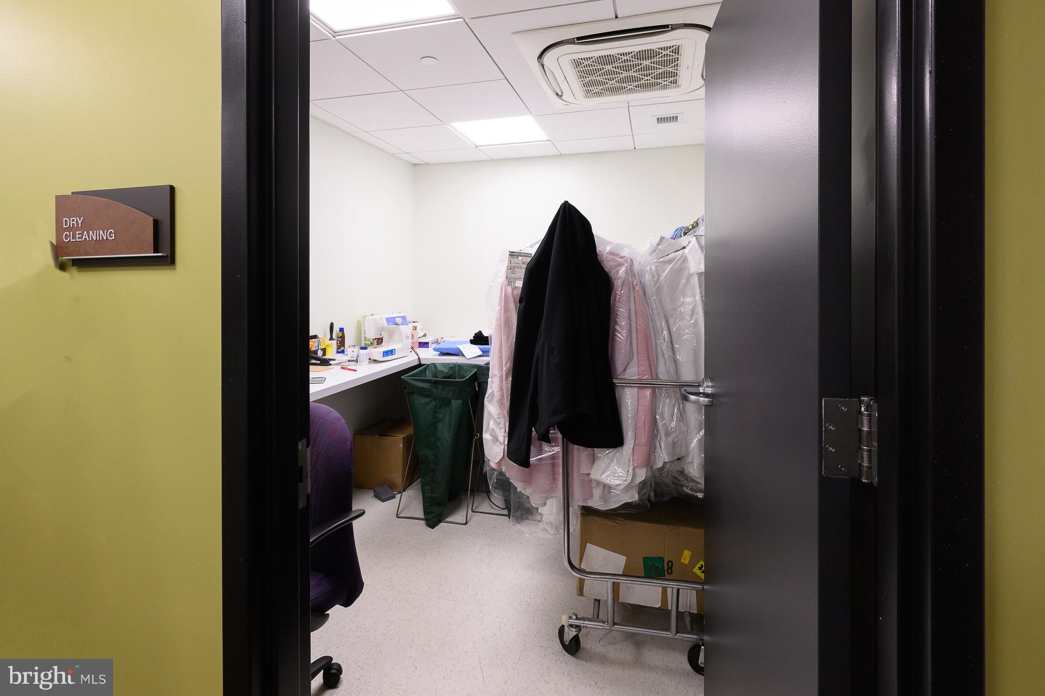 MONTEBELLO - Residential