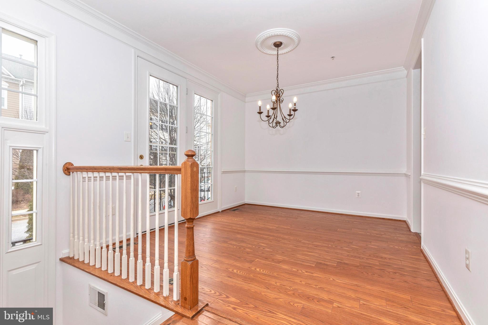 VILLAGES OF URBANA - Residential Lease