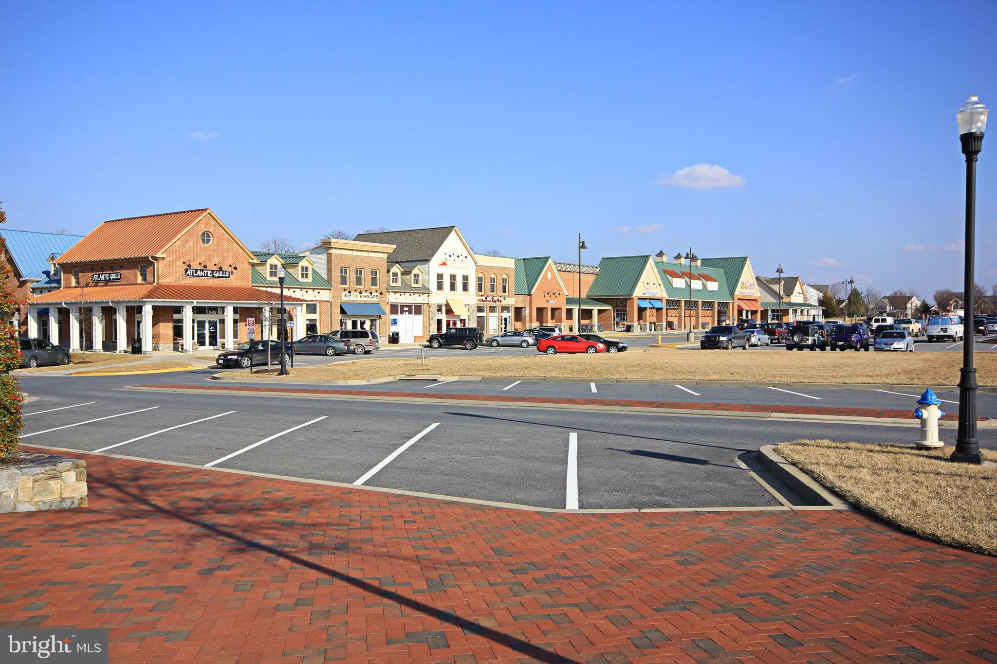 VILLAGES OF URBANA - Residential Lease