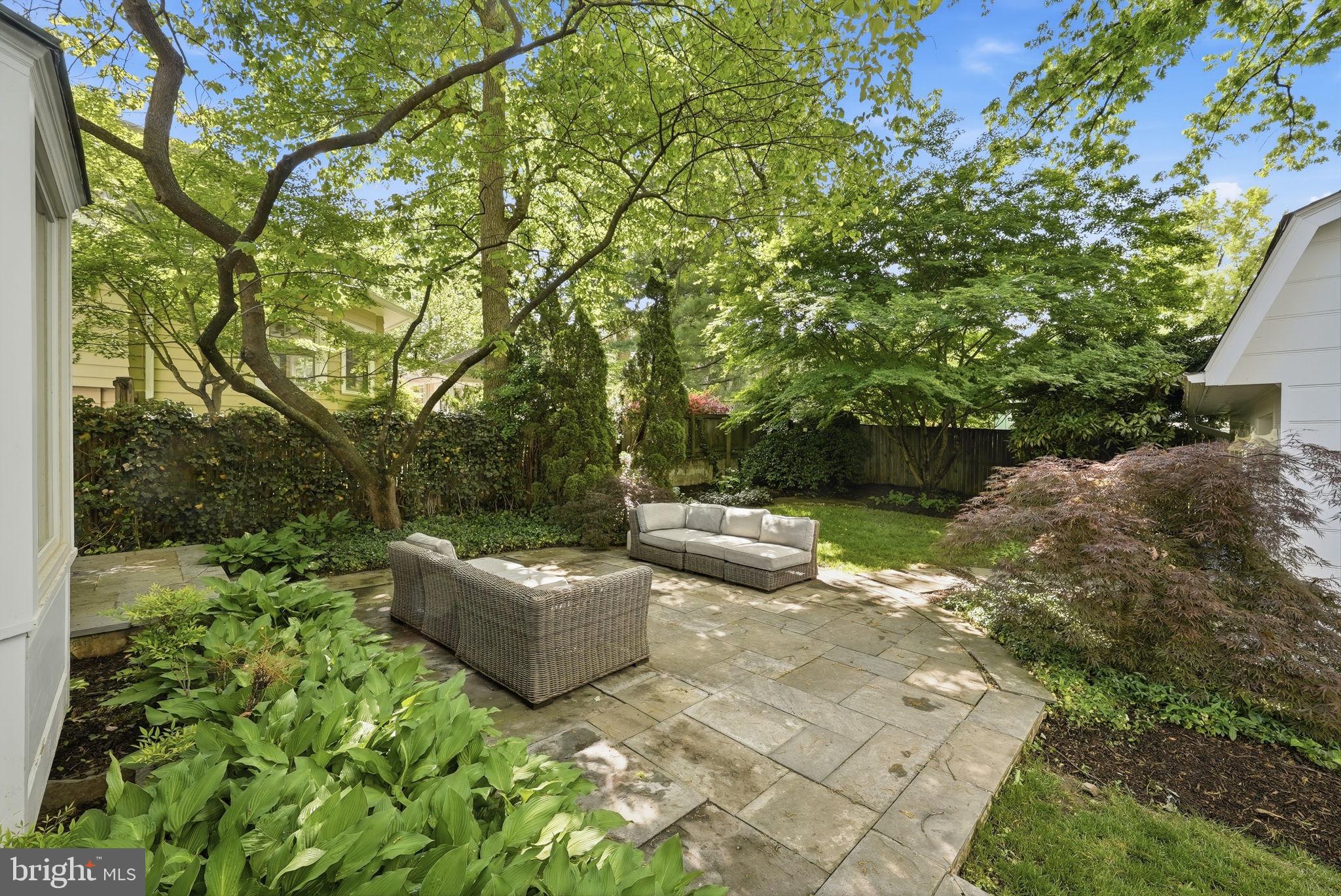 CHEVY CHASE - Residential