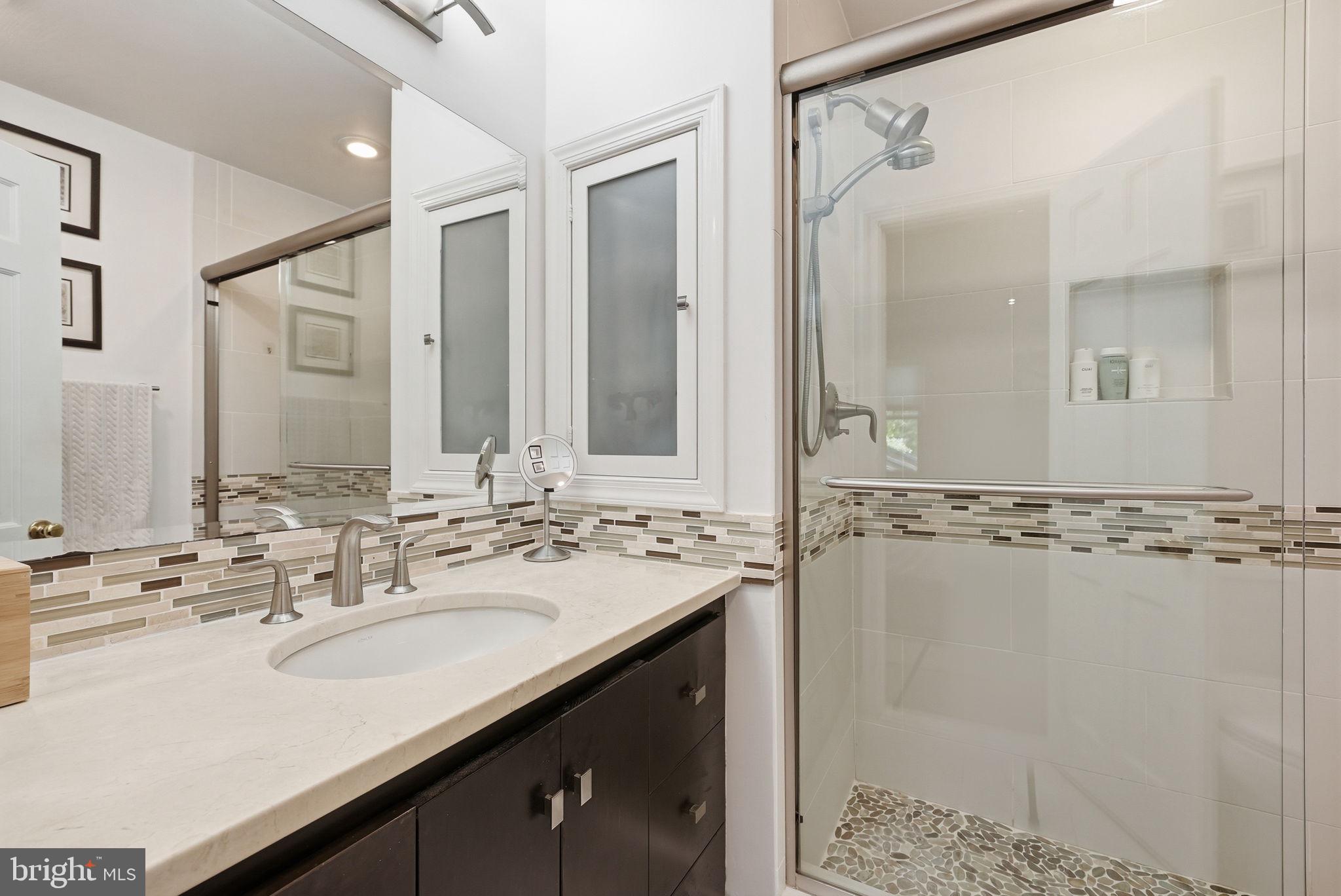 CHEVY CHASE - Residential
