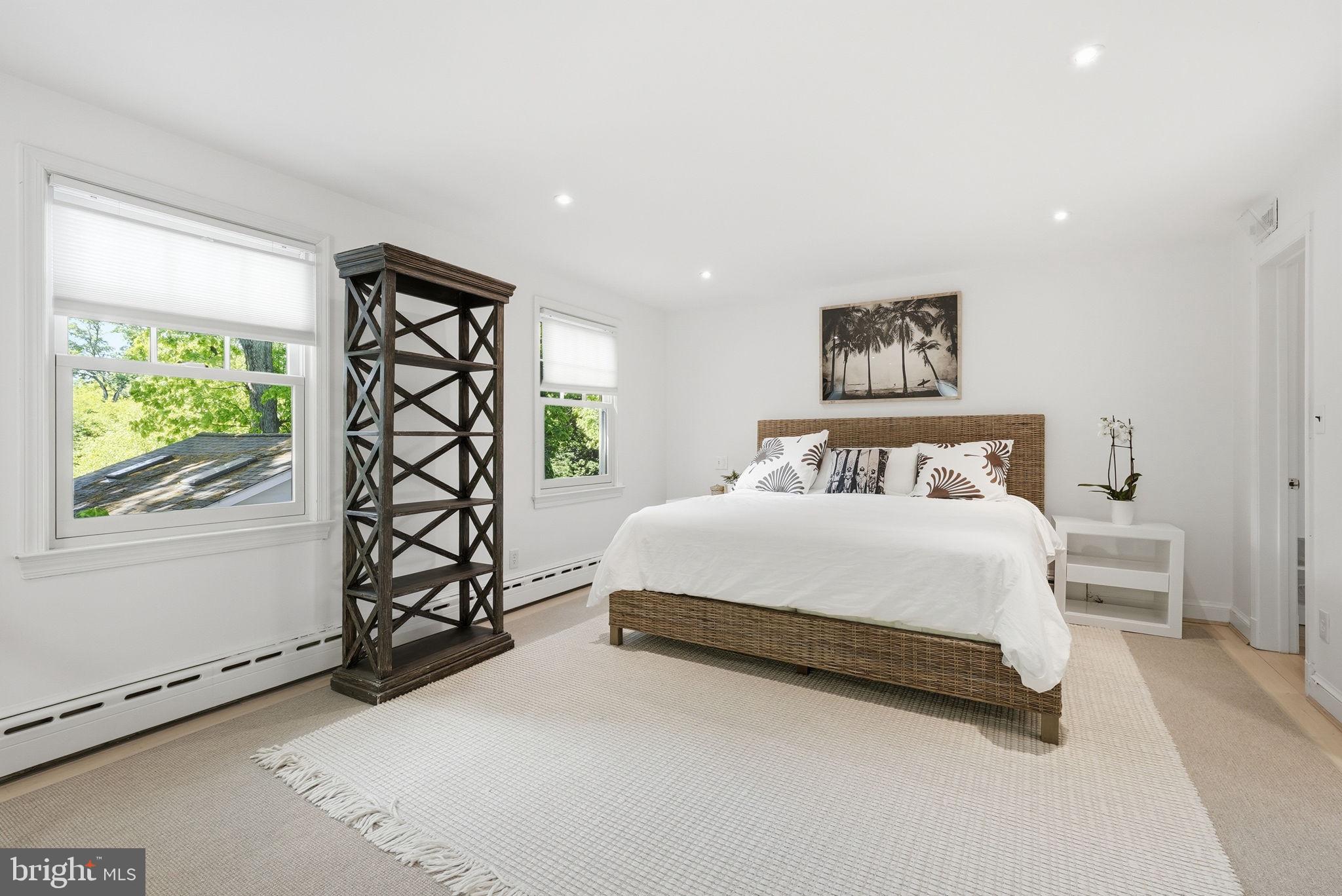 CHEVY CHASE - Residential