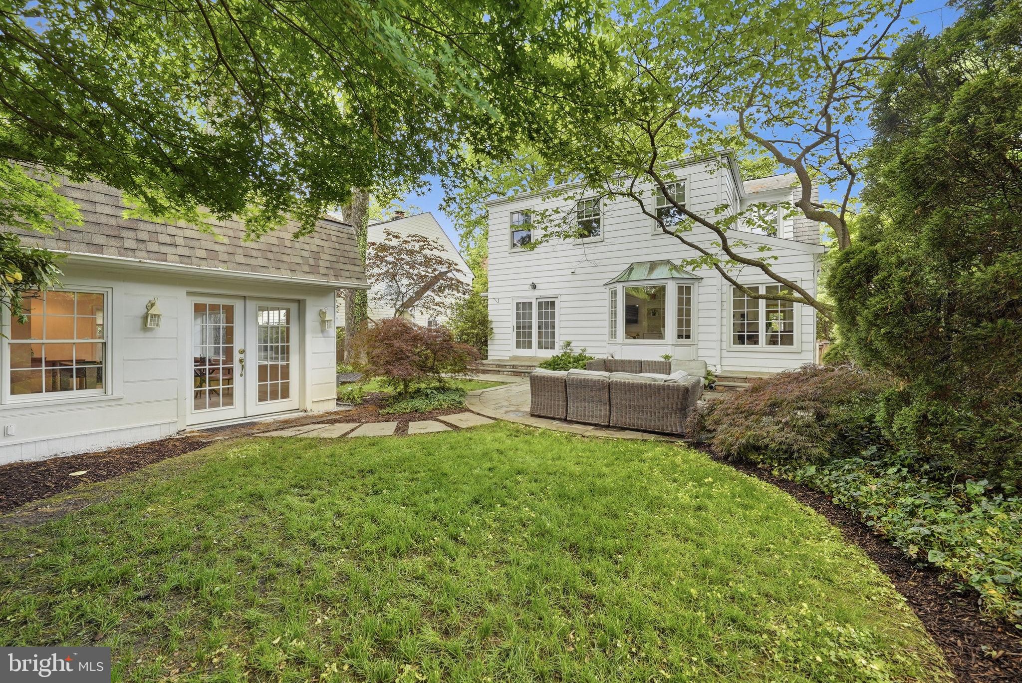 CHEVY CHASE - Residential