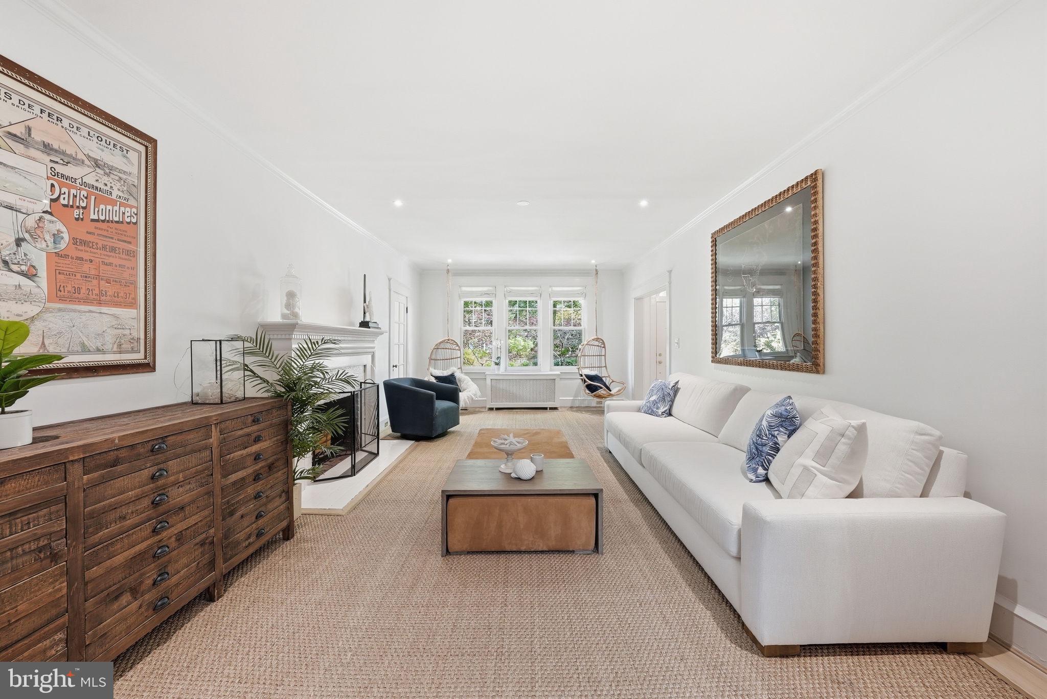 CHEVY CHASE - Residential