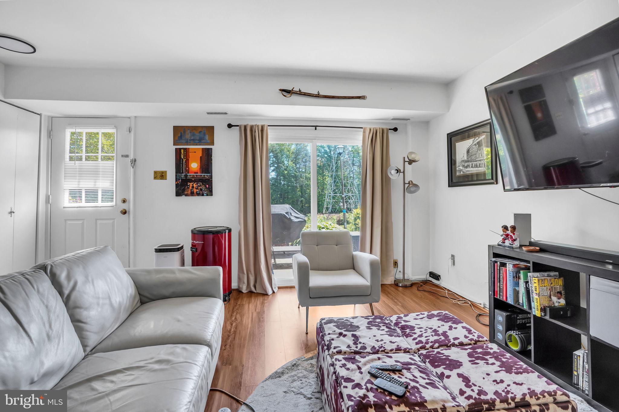 KEENE MILL WOODS - Residential