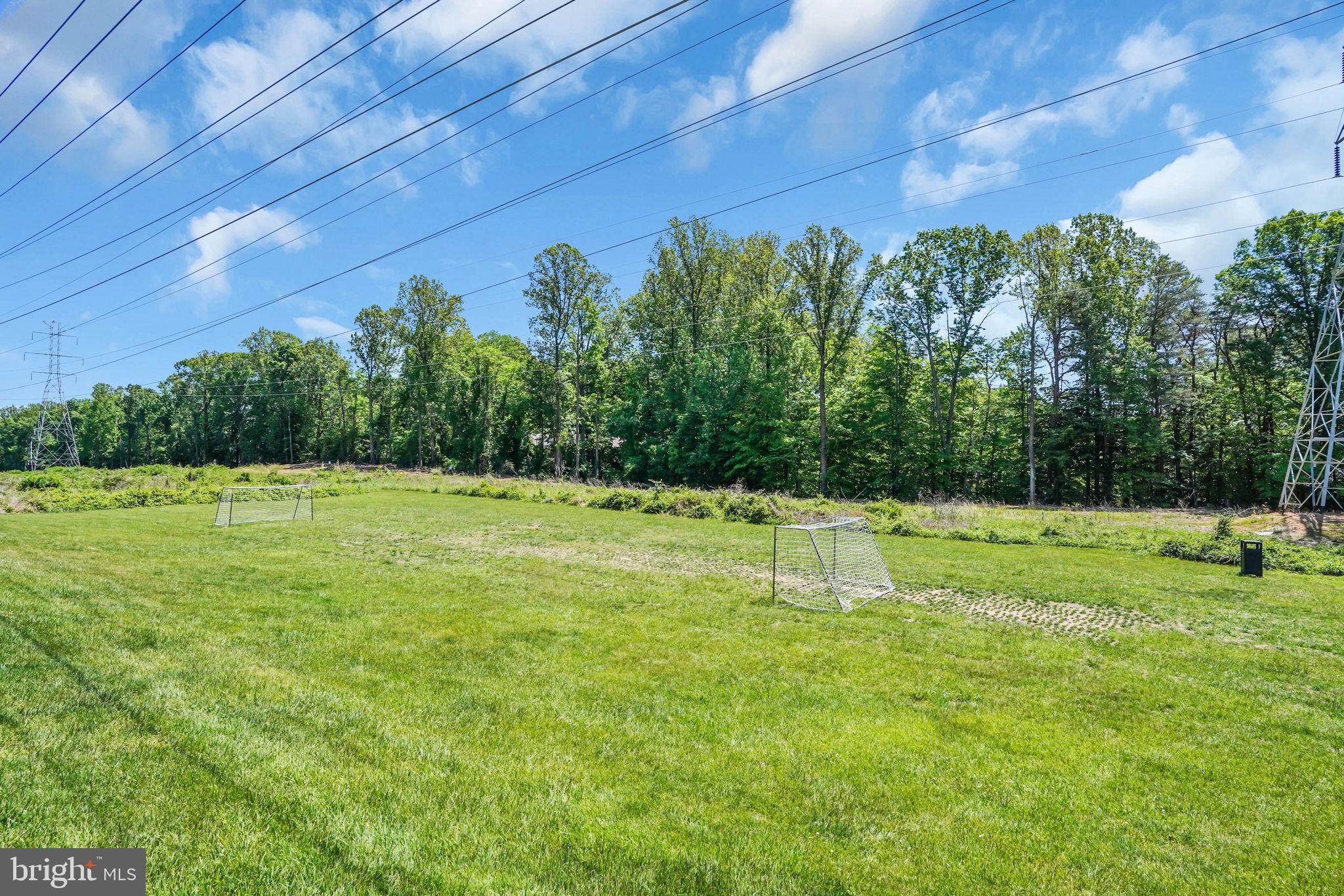 KEENE MILL WOODS - Residential