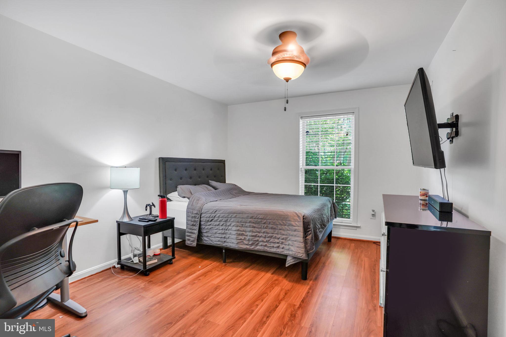 KEENE MILL WOODS - Residential