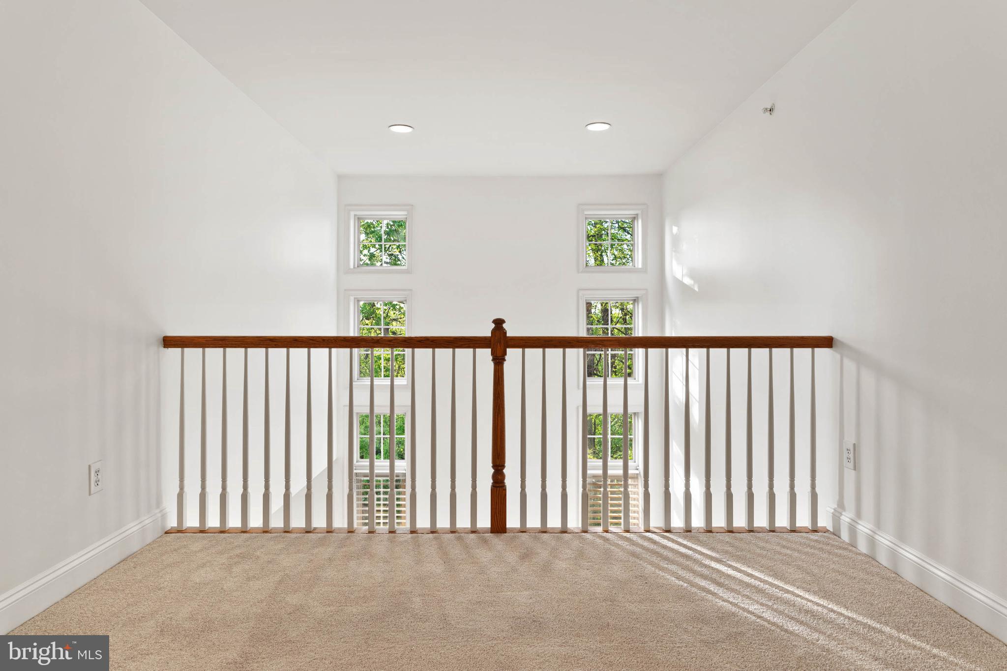 HILLCREST GLEN - Residential