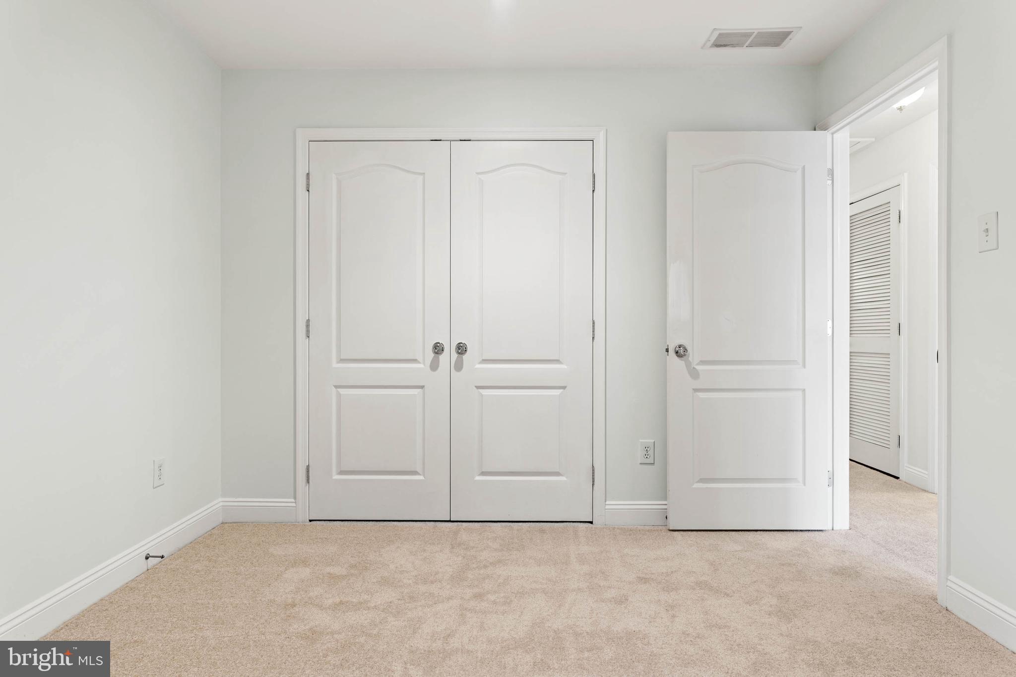 HILLCREST GLEN - Residential